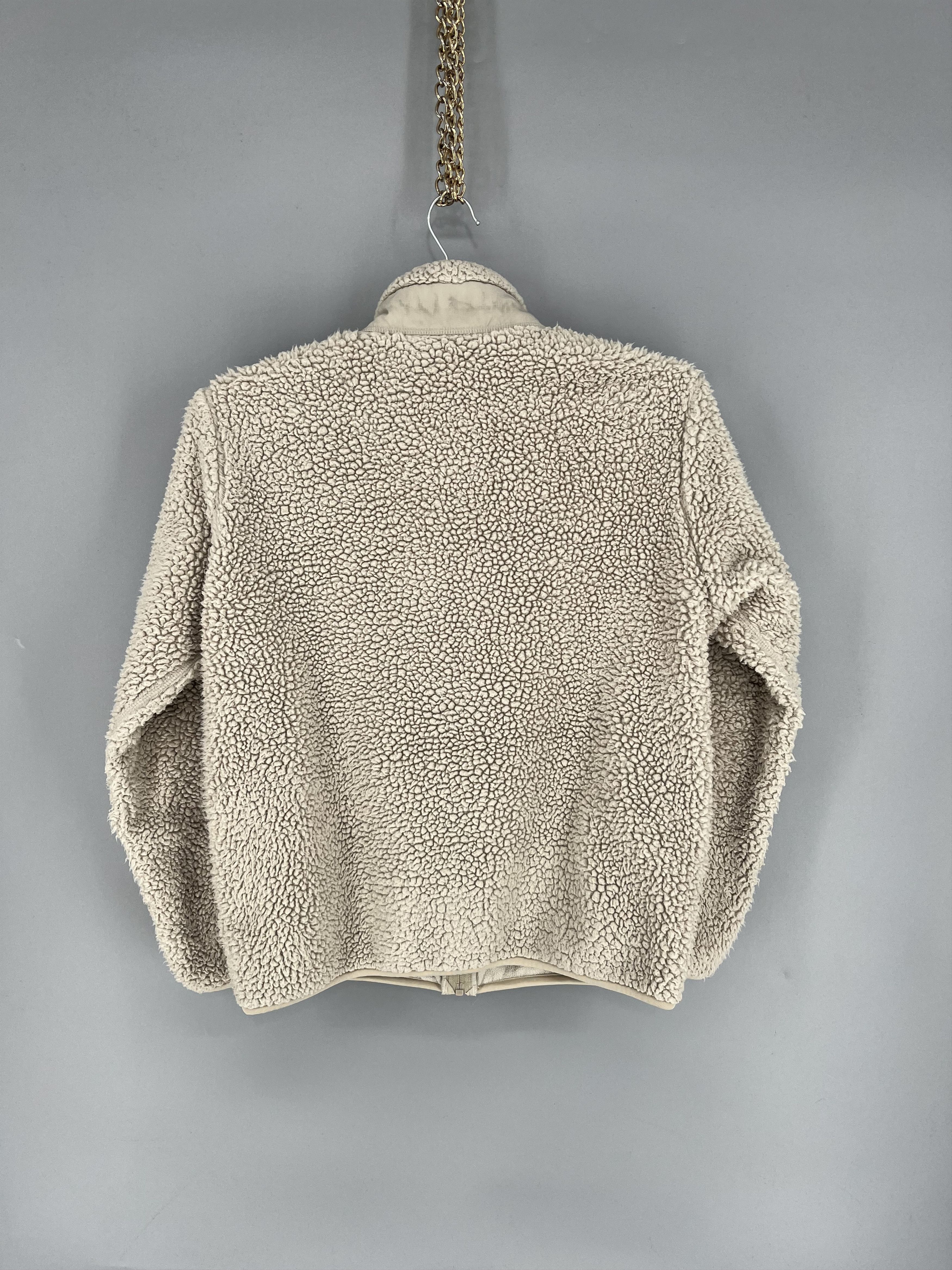 Japanese Brand × Uniqlo Vintage Y2K Uniqlo Sherpa White High Pile Fleece Size S / US 4 / IT 40 - 9 Thumbnail
