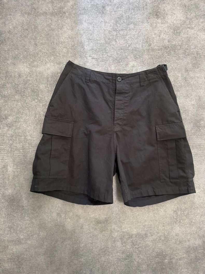 Balenciaga Balenciaga short pants Size US 28 / EU 44 - 1 Thumbnail