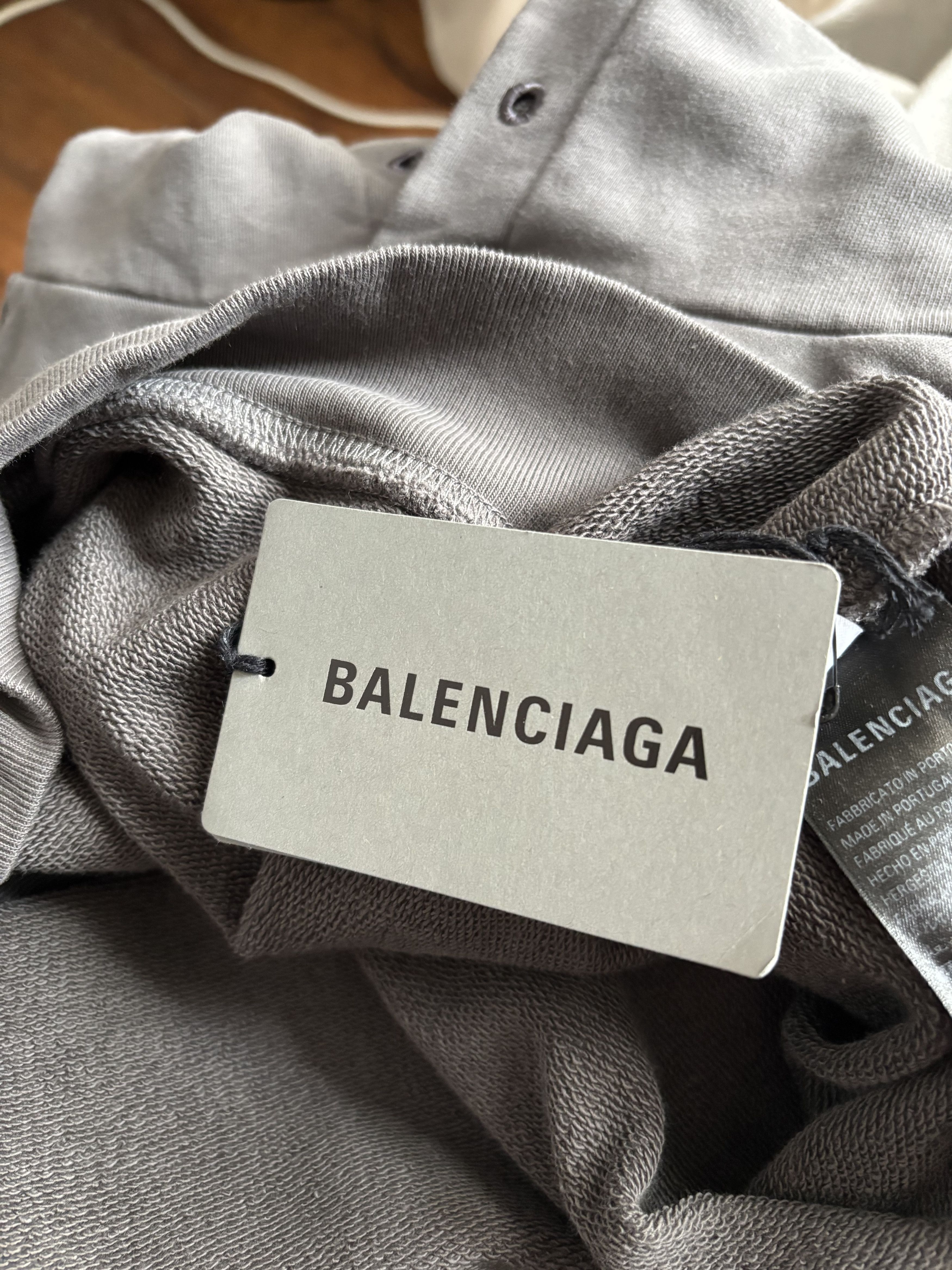 Balenciaga Balenciaga grey logo hoodie Size US S / EU 44-46 / 1 - 12 Thumbnail
