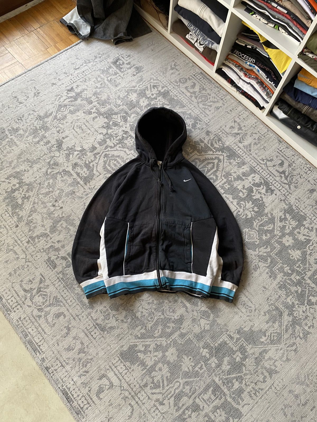 Vintage Nike Vintage Zip Hoodie Faded Distressed Japanese Y2K Boxy Size US M / EU 48-50 / 2 - 1 Thumbnail