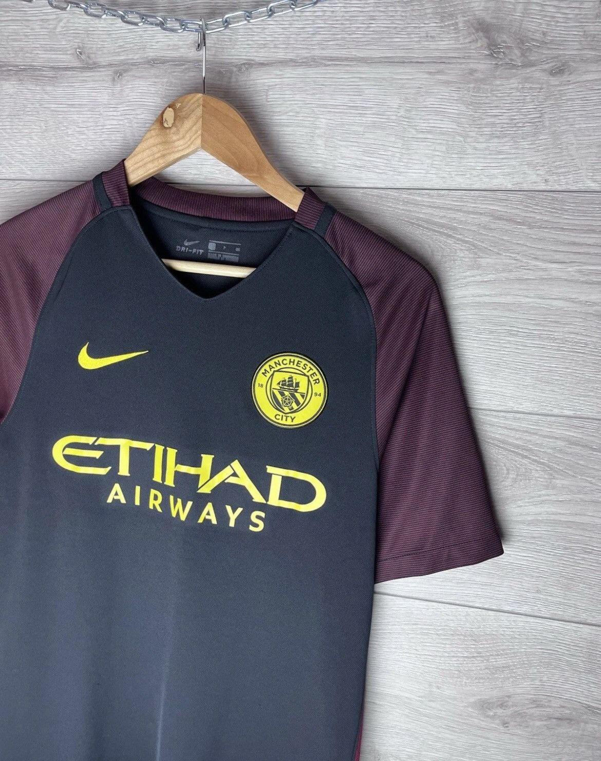 Nike Men’s football t-shirt Nike FC Manchester City size S Size US S / EU 44-46 / 1 - 2 Thumbnail