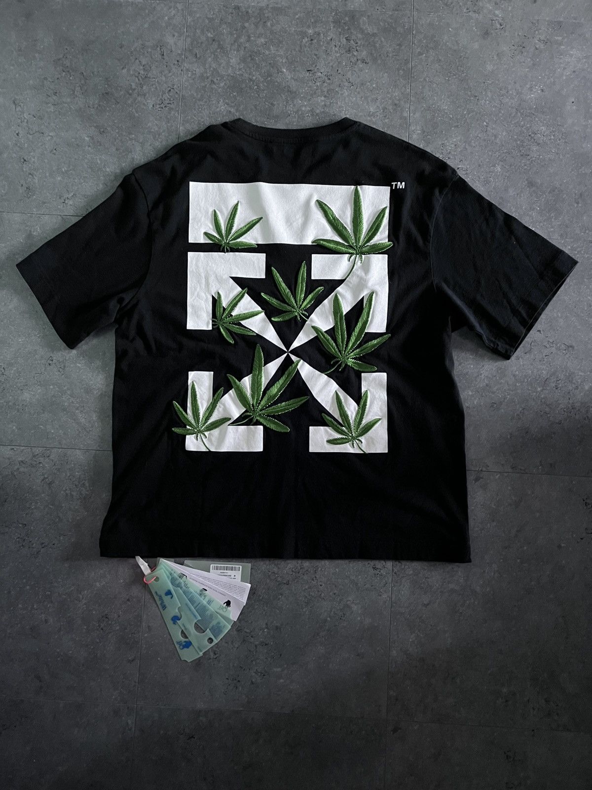 Off-White New Off-White Weed Arrows Over Skate Short-Sleeve Tee Size US M / EU 48-50 / 2 - 1 Thumbnail