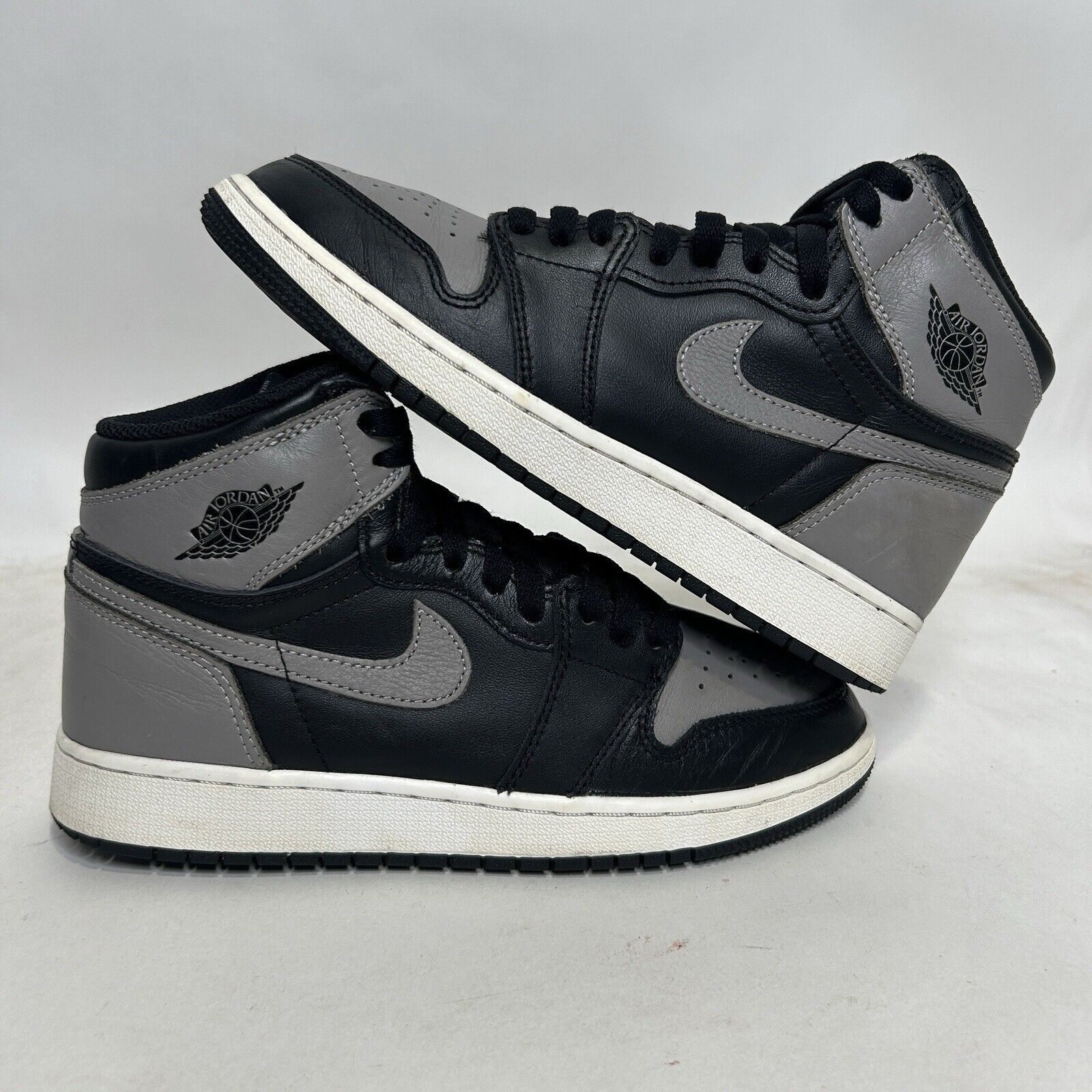Nike Nike Air Jordan 1 Retro High OG GS “Shadow” 2024 Size US 7 / IT 37 - 1 Thumbnail