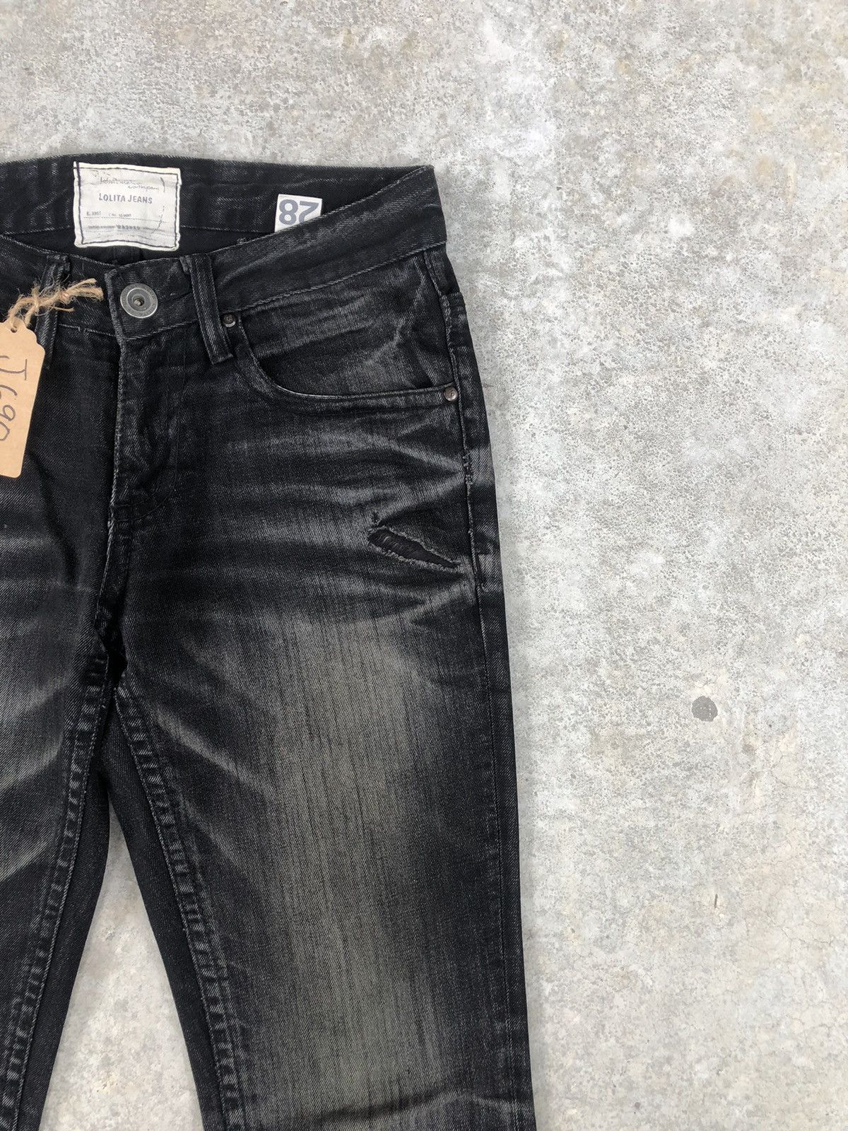 Japanese Brand Yoshitomo Nara Lolita Embroidered Jeans Punk Size US 31 - 5 Thumbnail
