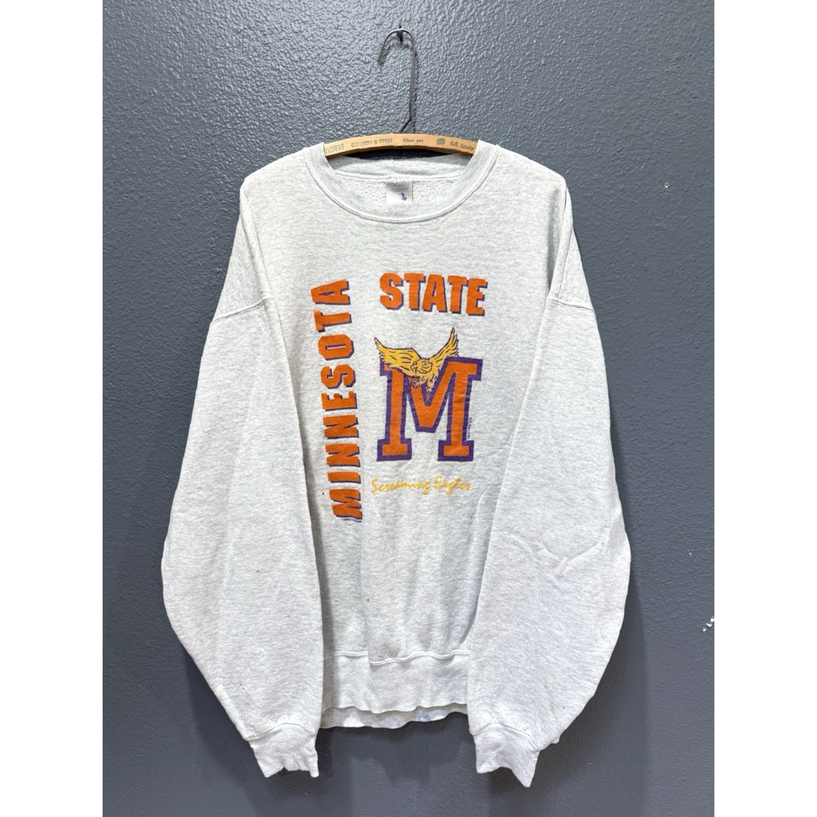 Fruit Of The Loom VINTAGE Minnesota State Eagles Sweatshirt Gray 2XL Men 90s Fruit of the Loom Pullover Size US XXL / EU 58 / 5 - 3 Thumbnail
