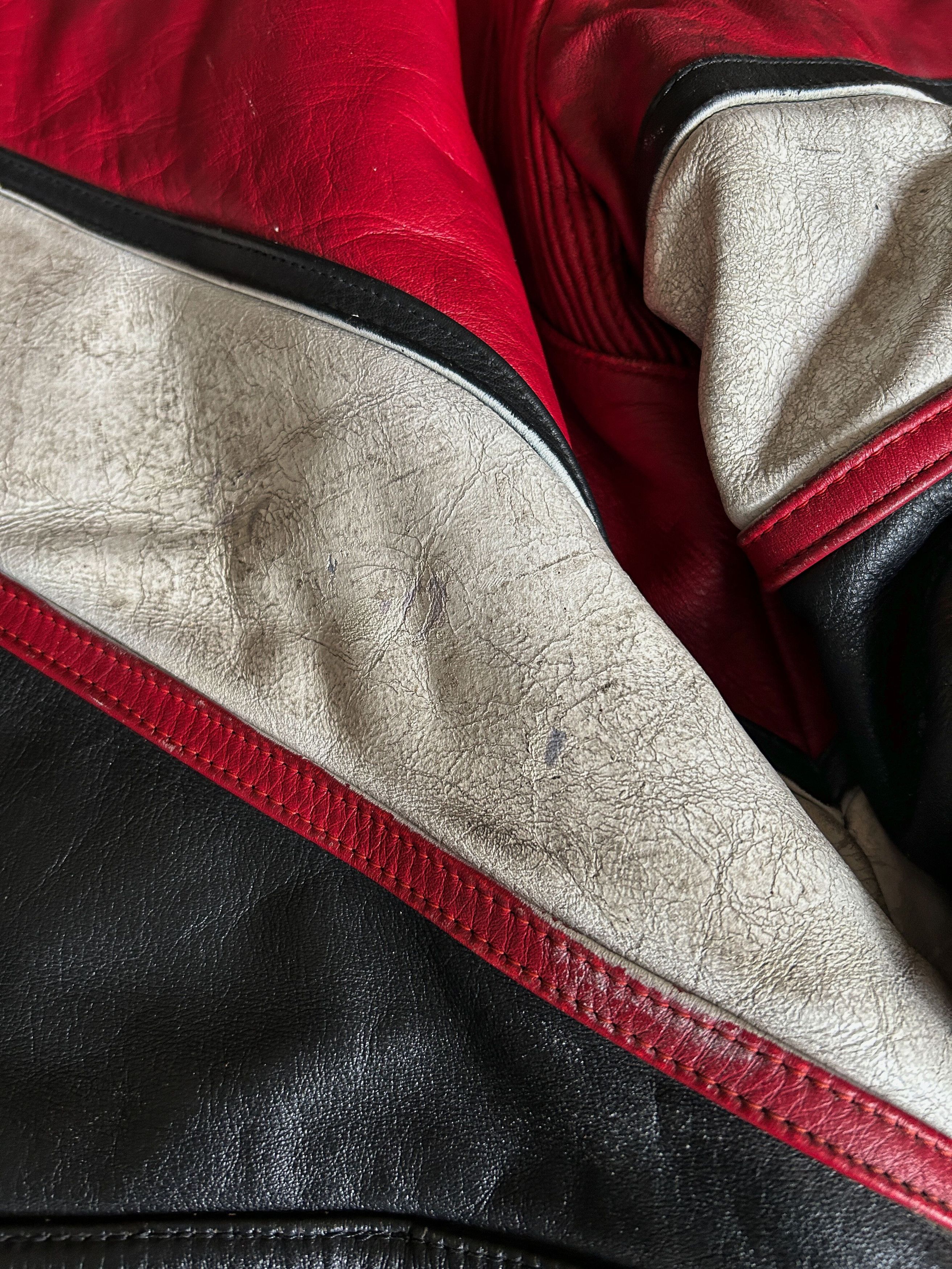 Vintage Vintage Red Black Leather Motorcycle Racing Jacket Biker Size US M / EU 48-50 / 2 - 8 Thumbnail