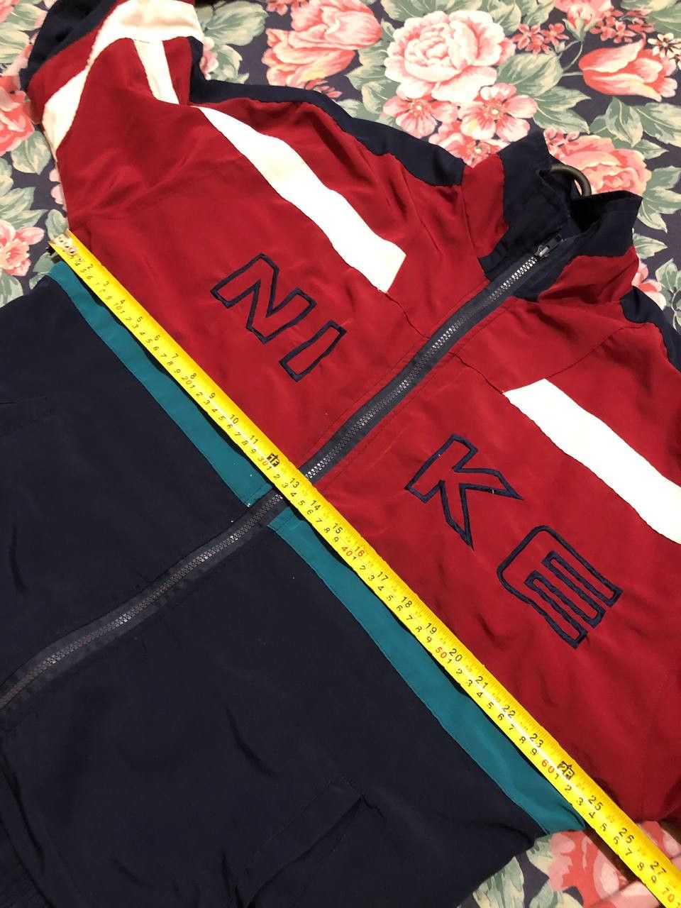 Nike jacket big logo Y2K NIKE size XXL vintage Streetwear Size US XXL / EU 58 / 5 - 12 Thumbnail