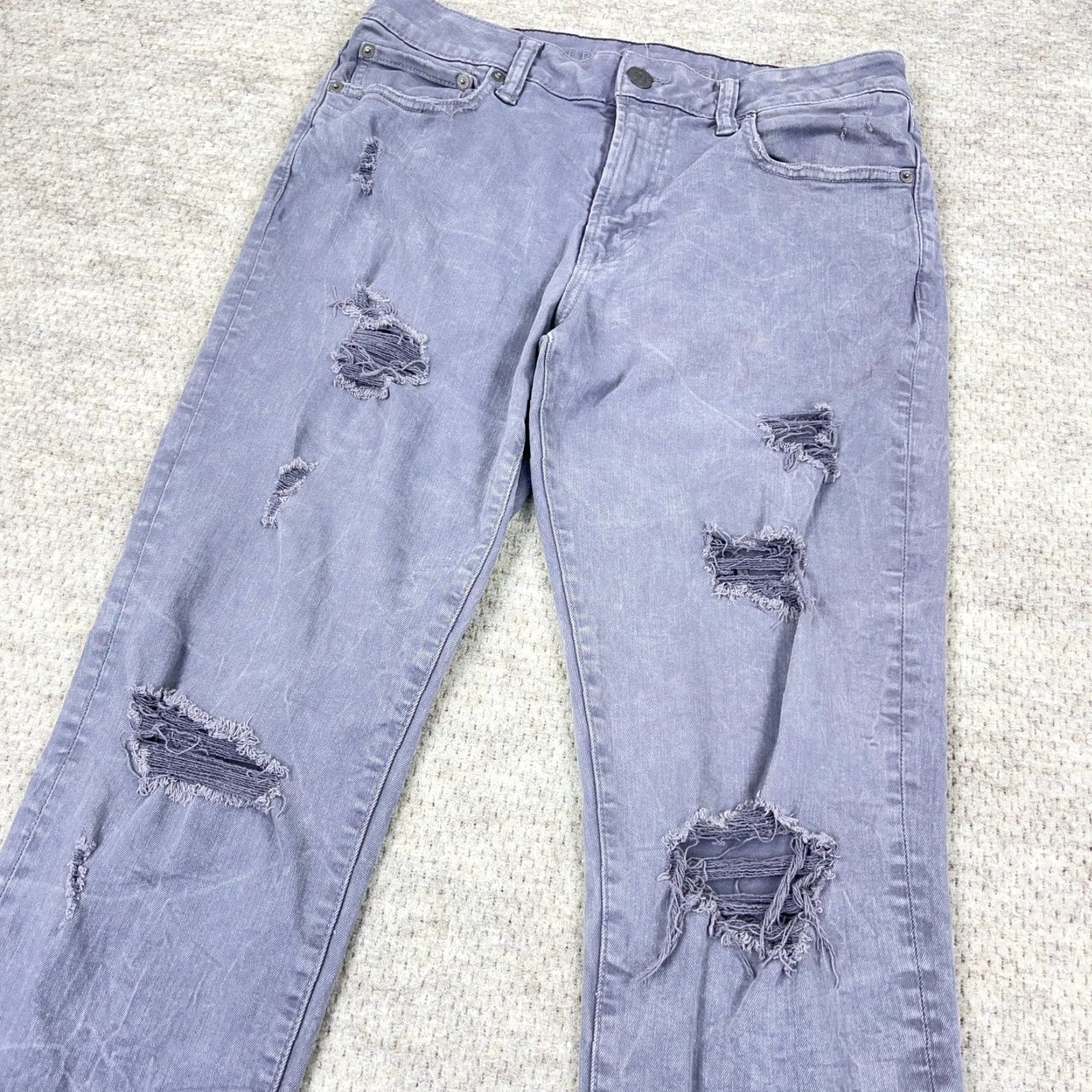American Eagle Outfitters American Eagle Jeans Men Slim Straight 31x34 Gray Distressed Holes Rips Airflex 5-Pocket Denim Cotton Blend Ship New? Size US 31 - 6 Thumbnail