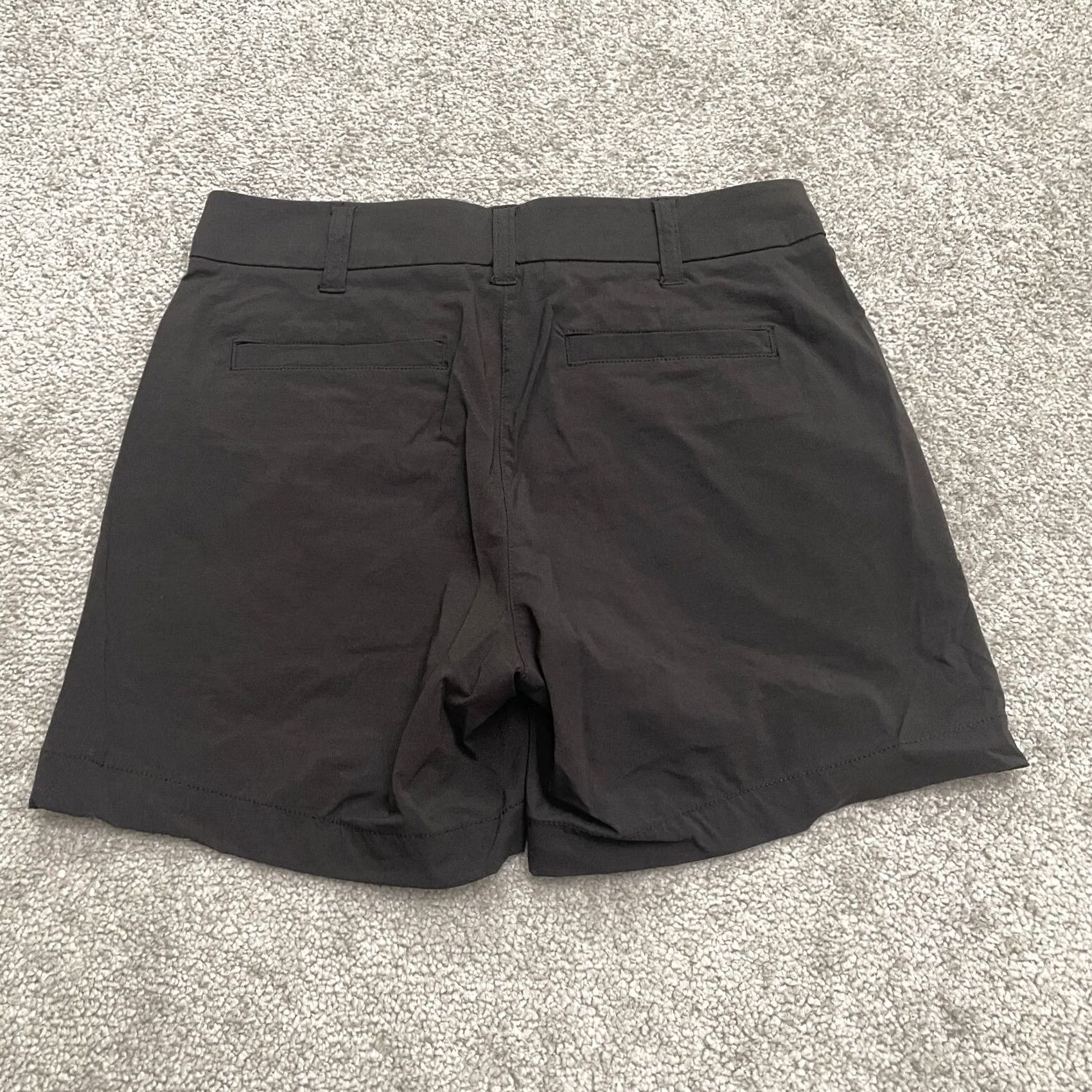 J.Crew J.CREW High Rise Bermuda Shorts Womens 00 solid Black Snap Button Casual Classic Size 24" / US 00 / IT 34 - 2 Thumbnail