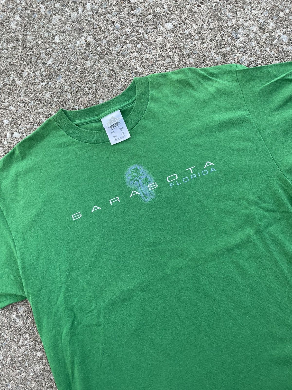 Adidas Vintage Y2K Adidas Sarasota Florida Green Tshirt Size US L / EU 52-54 / 3 - 3 Thumbnail