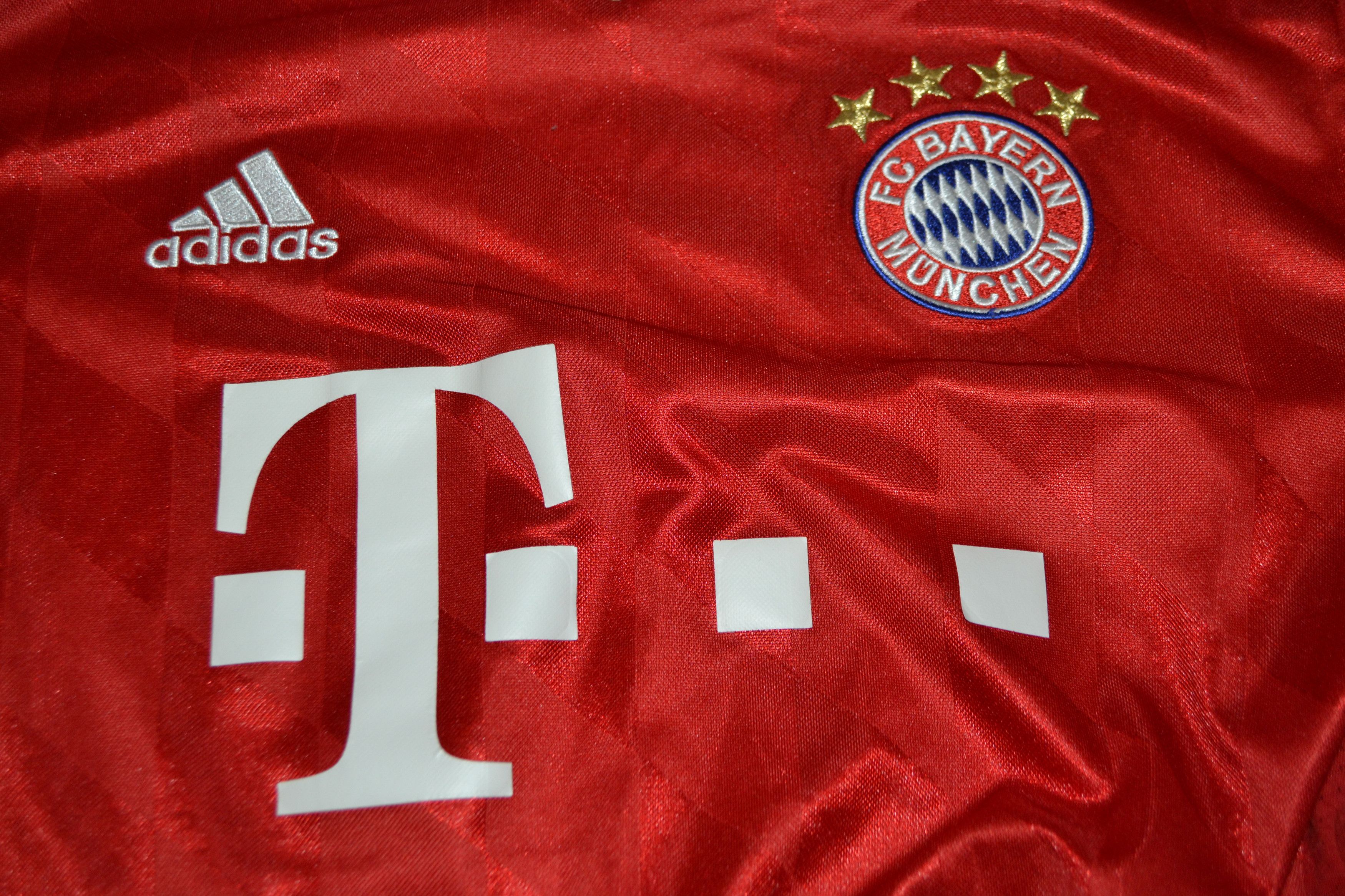 Adidas Bayern Munich Home Shirt 2013 2014 Kit Soccer Jersey Size US S / EU 44-46 / 1 - 5 Thumbnail