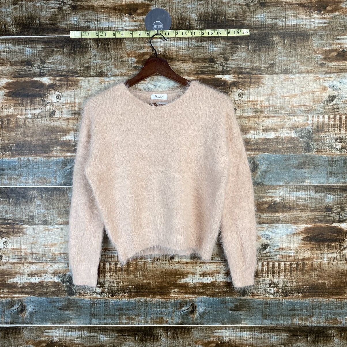 Japanese Brand DL Te Chichi Pink Mohair fur shaggy Knitwear #C1086 Size XS / US 0-2 / IT 36-38 - 1 Thumbnail
