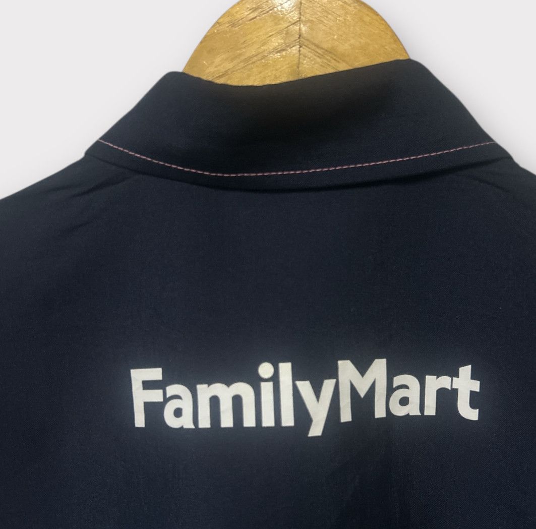 Service Works Vintage Family Mart Worker Japan Uniform Size US M / EU 48-50 / 2 - 4 Thumbnail