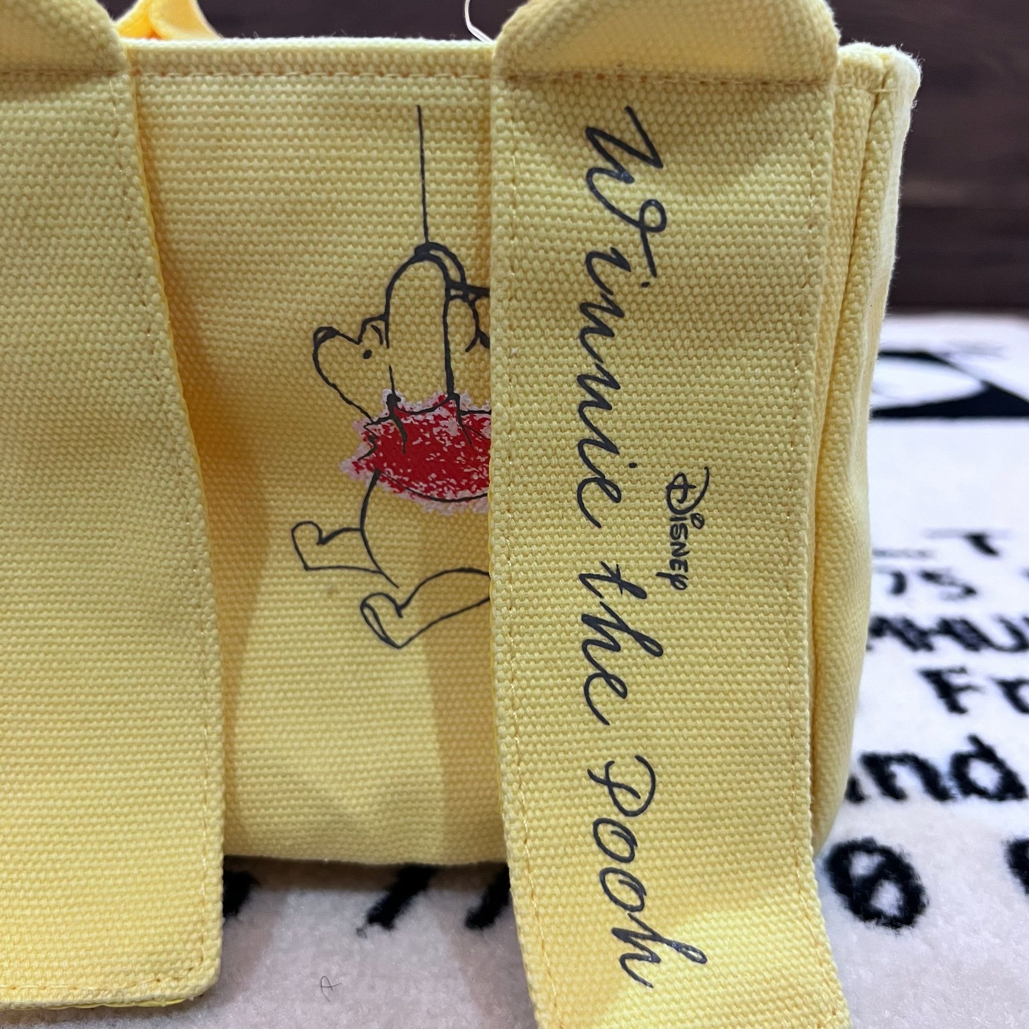 Disney Disney - Winnie The Pooh Hanging By The String Mini Tote Size ONE SIZE - 2 Thumbnail