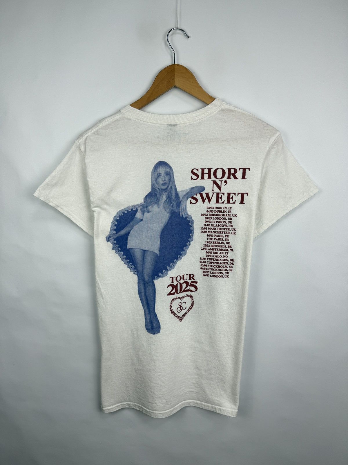 Band Tees 🇺🇸 2025 Sabrina Carpenter Short n’ Sweet Sexy Tour T-Shirt Size US S / EU 44-46 / 1 - 7 Thumbnail