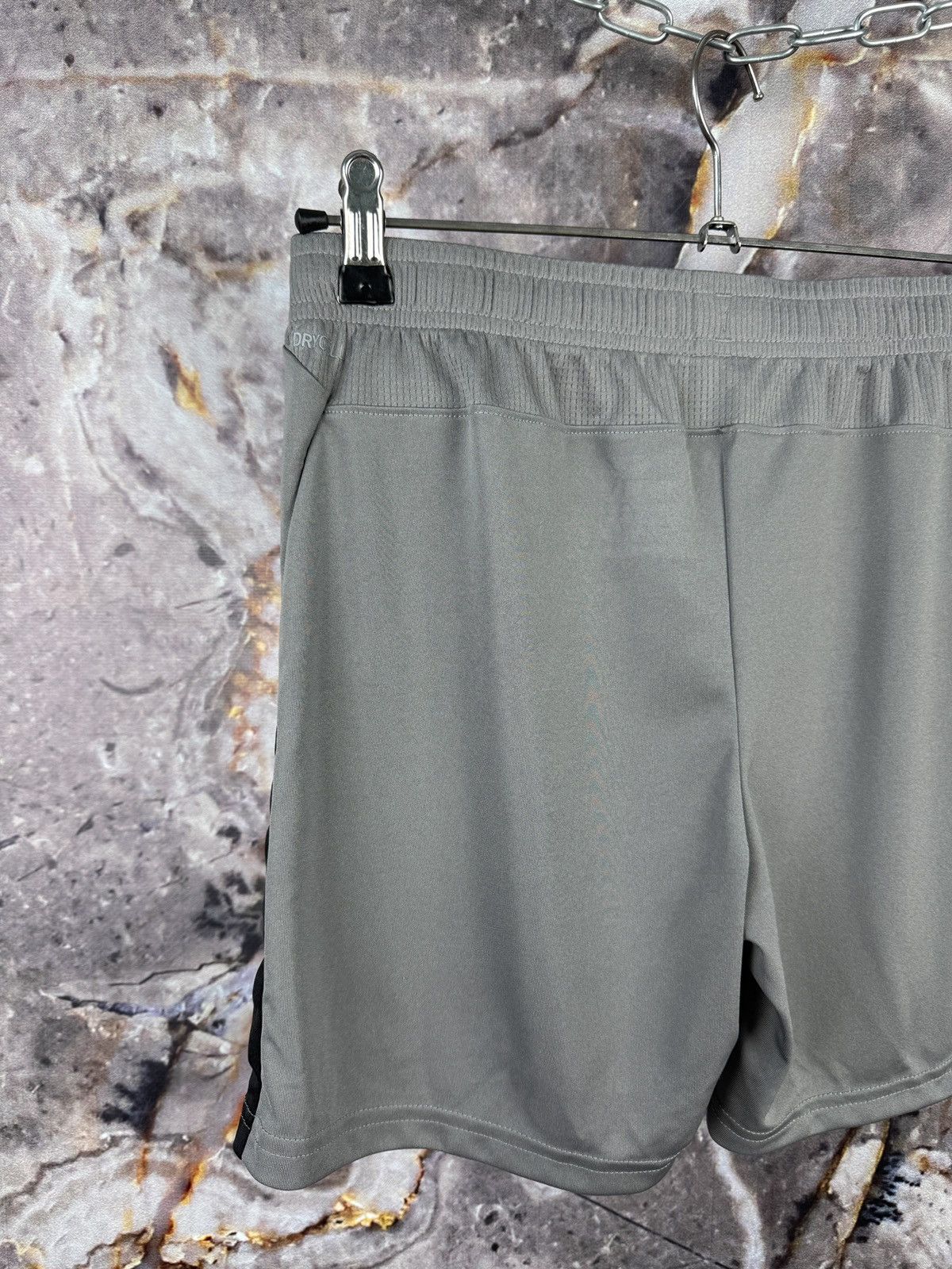 Puma Men’s Puma Shorts Gray Sportswear Size Small Size US 30 / EU 46 - 6 Thumbnail