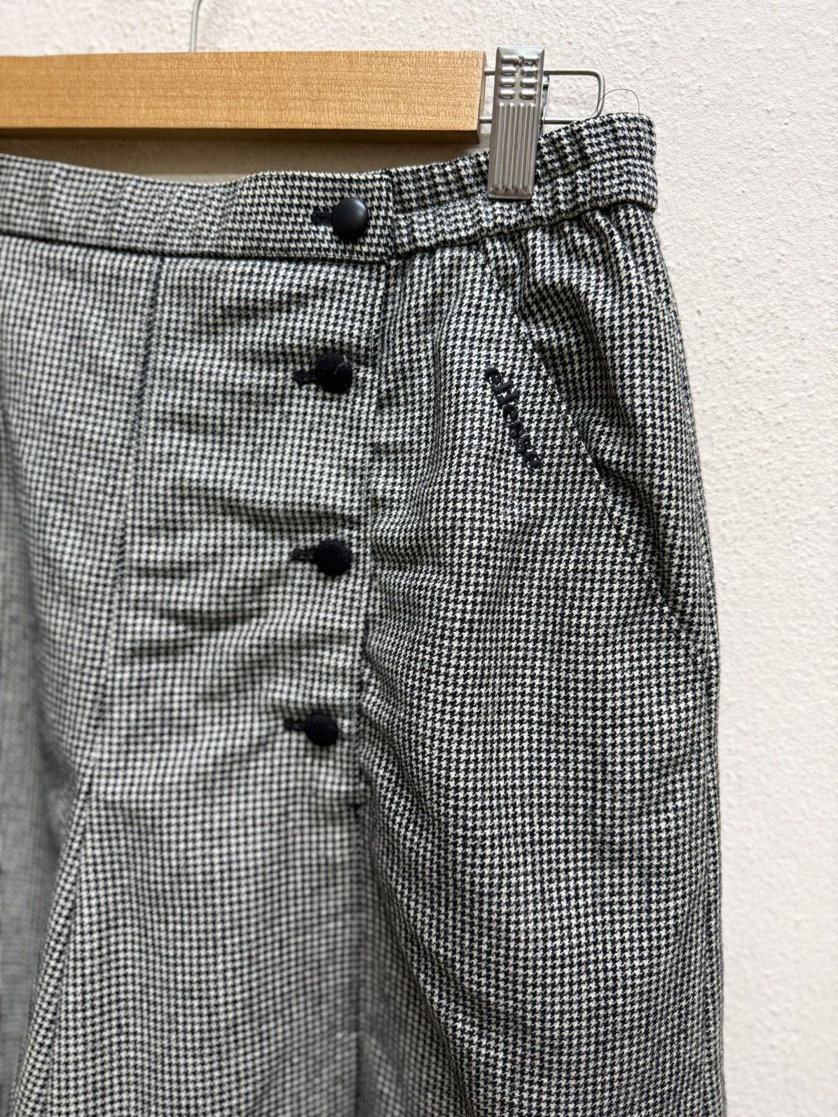Ellesse Vintage Ellesse Golf Wide Leg Plated Wool Short Pants Size 26" / US 2 / IT 38 - 19 Thumbnail