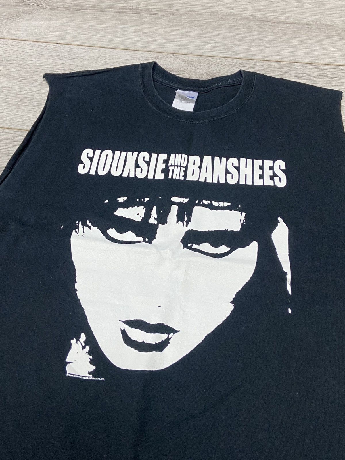 Band Tees Siouxsie And The Banshees 00s Punk Rock Band Tee tank top Size US XL / EU 56 / 4 - 3 Thumbnail