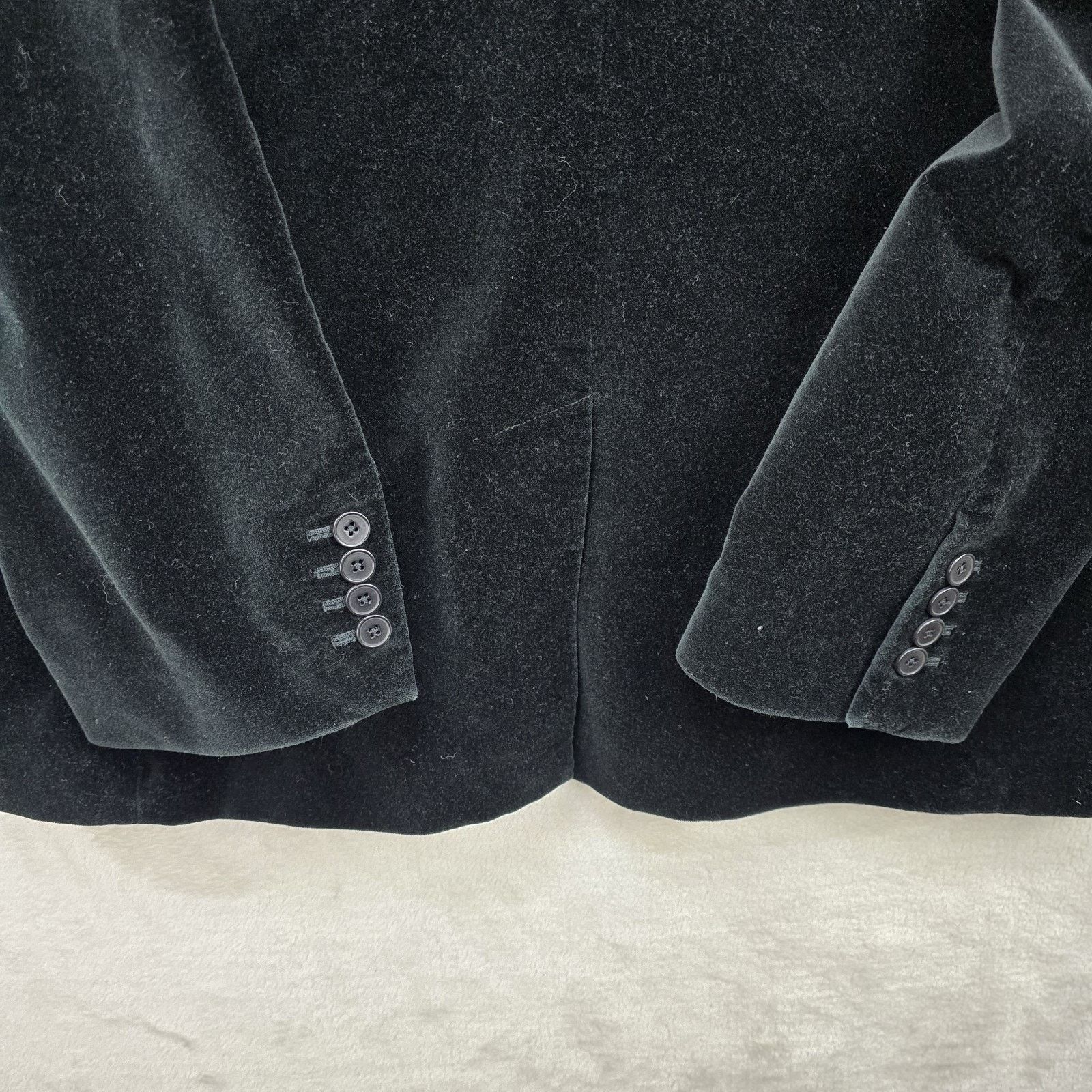 Juicy Couture Juicy Couture Black Velvet Jacket Sz 44 IMagnificent Skull Size M / US 6-8 / IT 42-44 - 4 Thumbnail