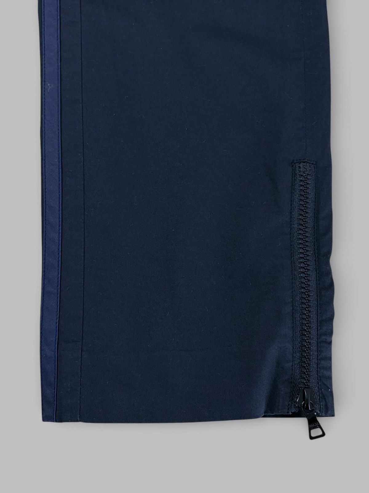 Prada Prada 2000s Black Technical Pants With Blue Sides Stripes Size US 36 / EU 52 - 11 Thumbnail