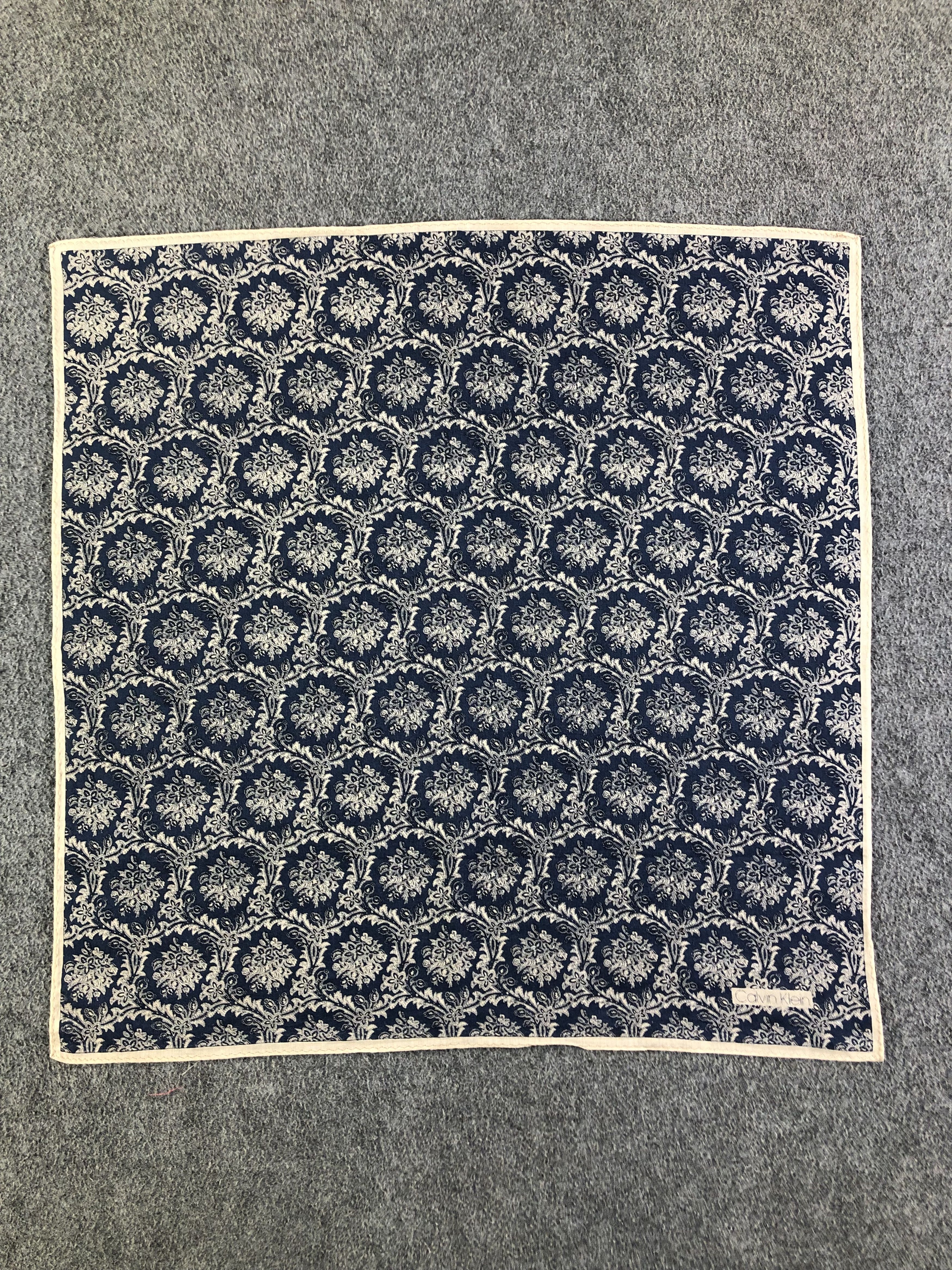 Calvin Klein Calvin Klein Handkerchief / Bandana / Neckerchief C438 Size ONE SIZE - 4 Thumbnail