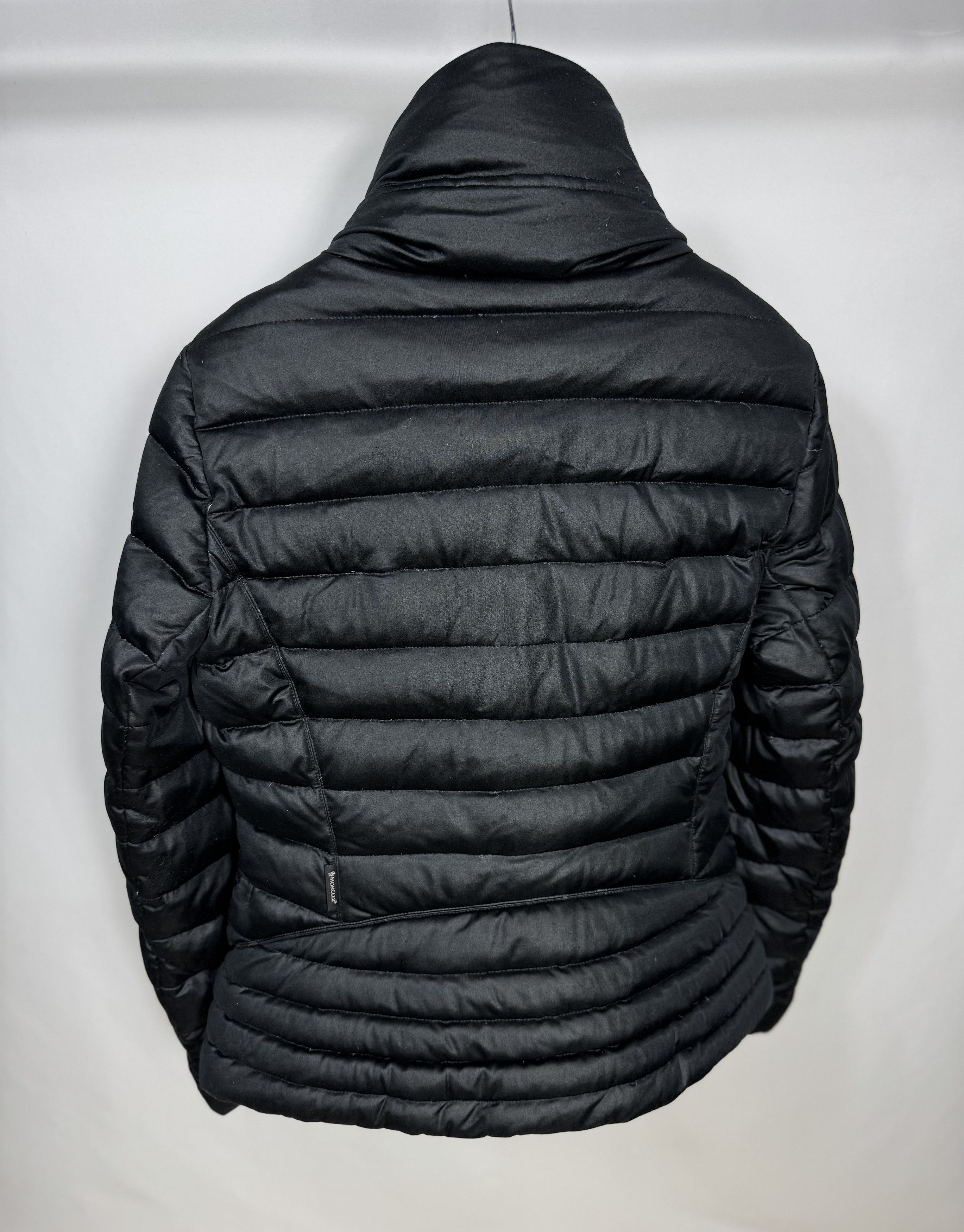 Moncler Moncler Sussie Jacket Size M / US 6-8 / IT 42-44 - 2 Thumbnail