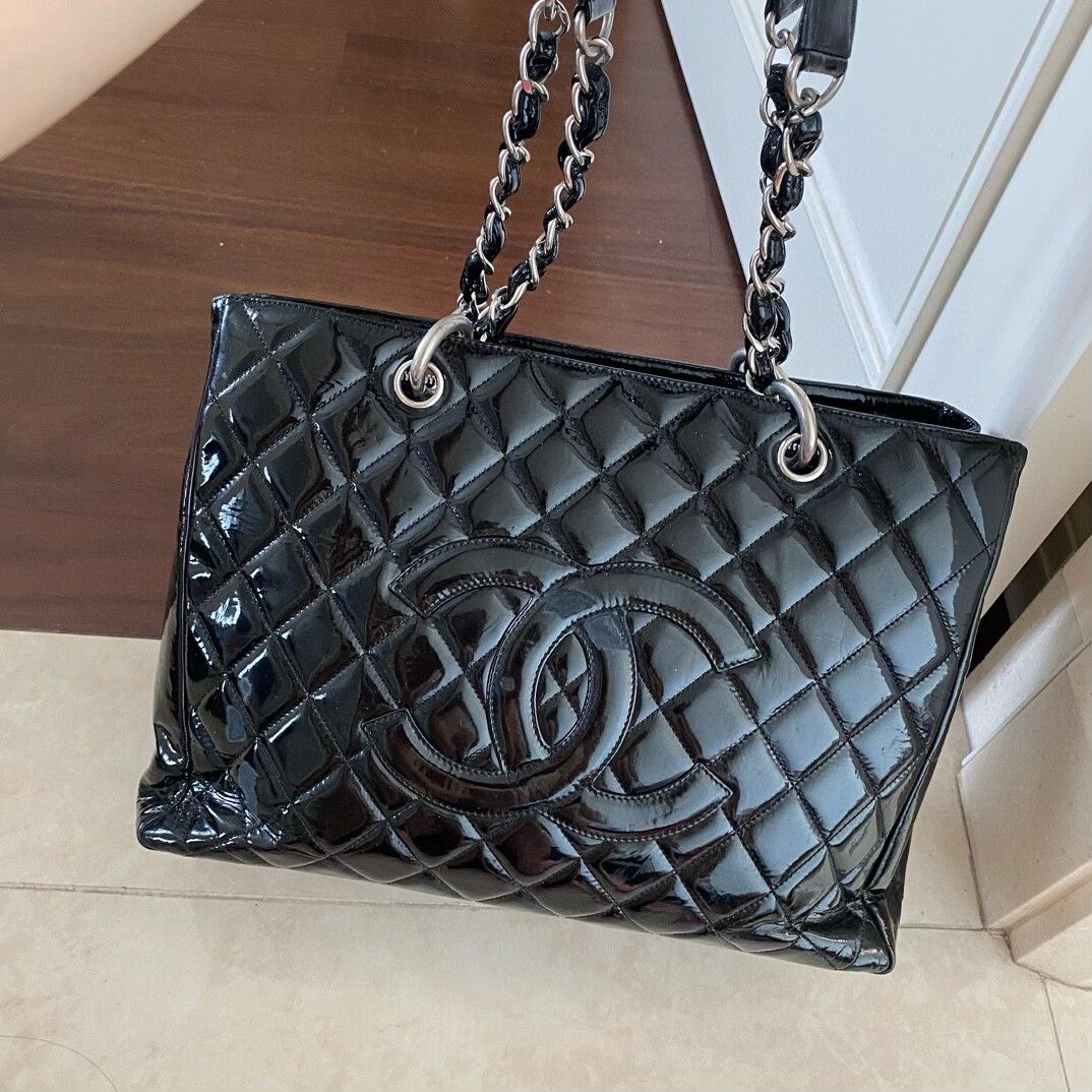 Chanel Pre-loved Bag Very good condition Size ONE SIZE - 1 Thumbnail