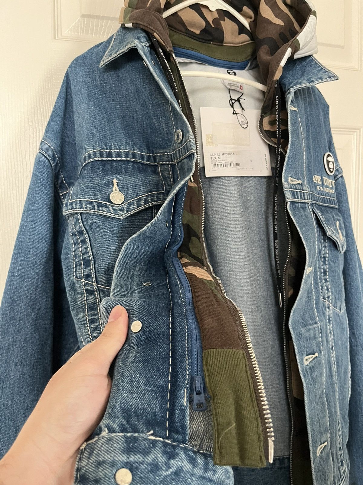 Aape Bape Patches Denim Jacket (removable hoodie) Size US M / EU 48-50 / 2 - 4 Thumbnail