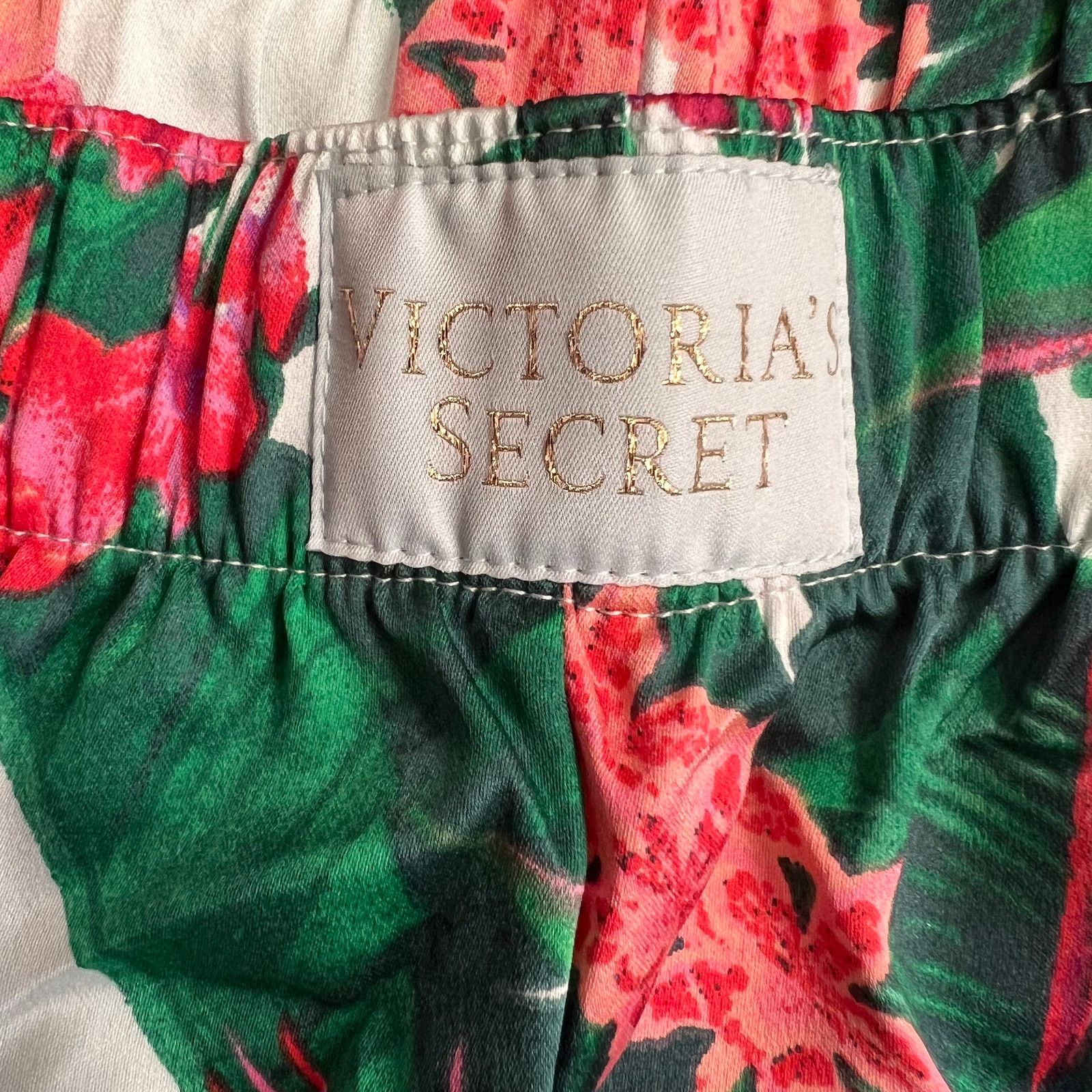 Victoria's Secret Victoria's Secret Satin Racerback Tank and Short Set, M Size M / US 6-8 / IT 42-44 - 8 Thumbnail