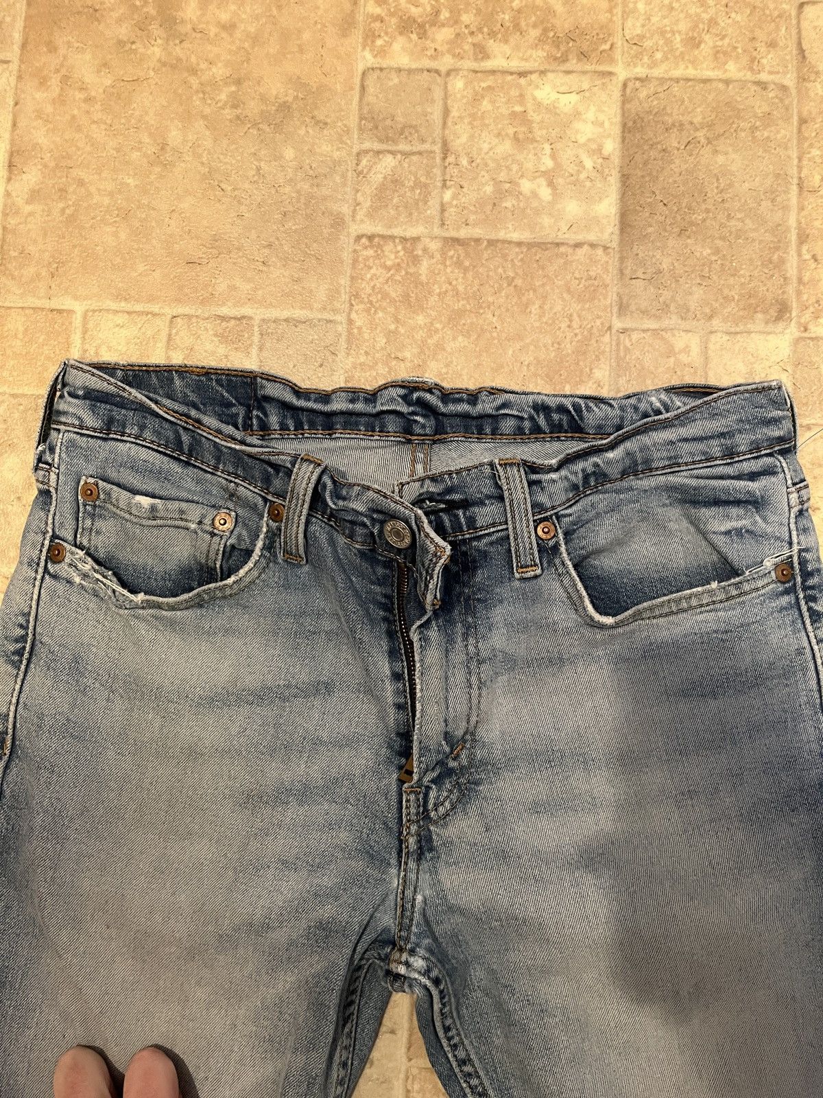 Levi's Levi’s 511 Denim Distressed Blue Jeans Waist 32 Length 30 Size US 32 / EU 48 - 5 Thumbnail