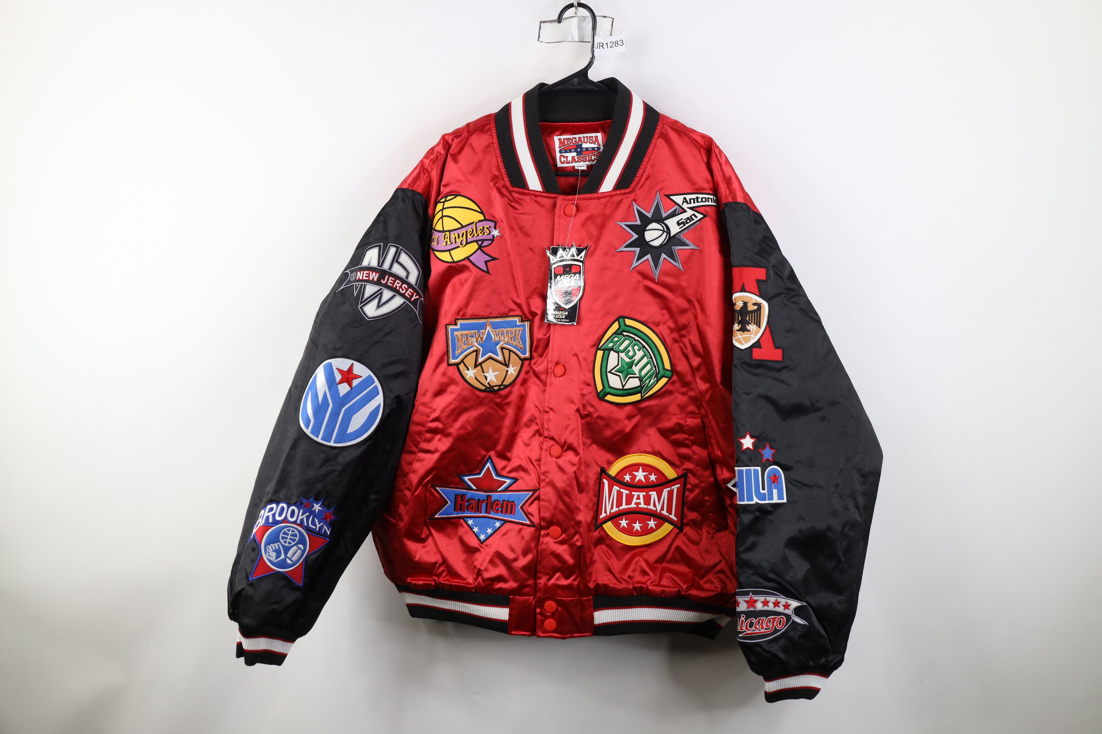 Vintage Deadstock Vintage 90s Quilted Satin Bomber Jacket Red Size US XXL / EU 58 / 5 - 1 Thumbnail
