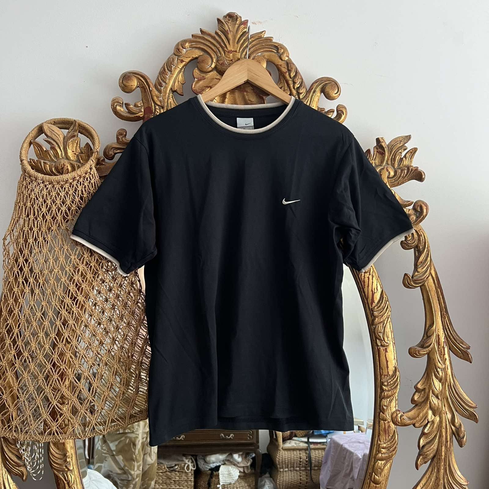 Nike × Vintage Vintage Nike Black T-Shirt Swoosh Sz M Size US M / EU 48-50 / 2 - 1 Thumbnail