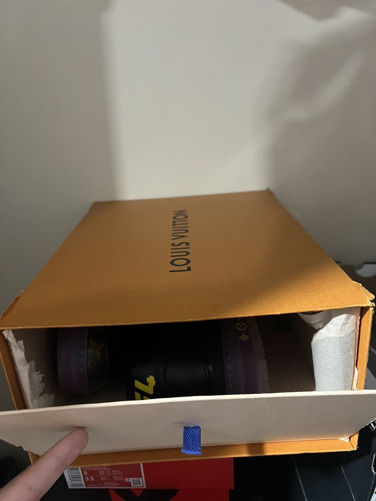 Louis Vuitton Louis Vuitton Trainer #54 Black Purple Brown Size US 9.5 / EU 42-43 - 11 Thumbnail