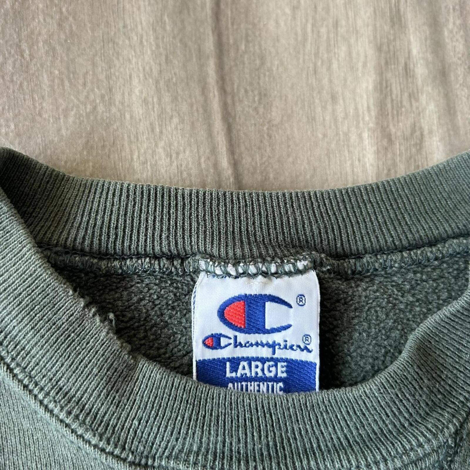 Champion Vintage 90’s Champion Green USA Crewneck Sweatshirt L Size US L / EU 52-54 / 3 - 3 Thumbnail
