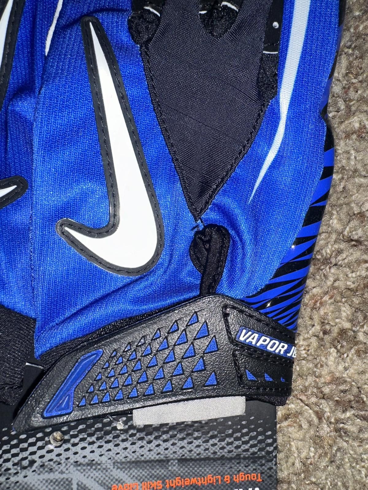 Nike VINTAGE Nike Men’s VaporJet Magnigrip Football Receiver Blue Gloves 2009 Size ONE SIZE - 4 Thumbnail