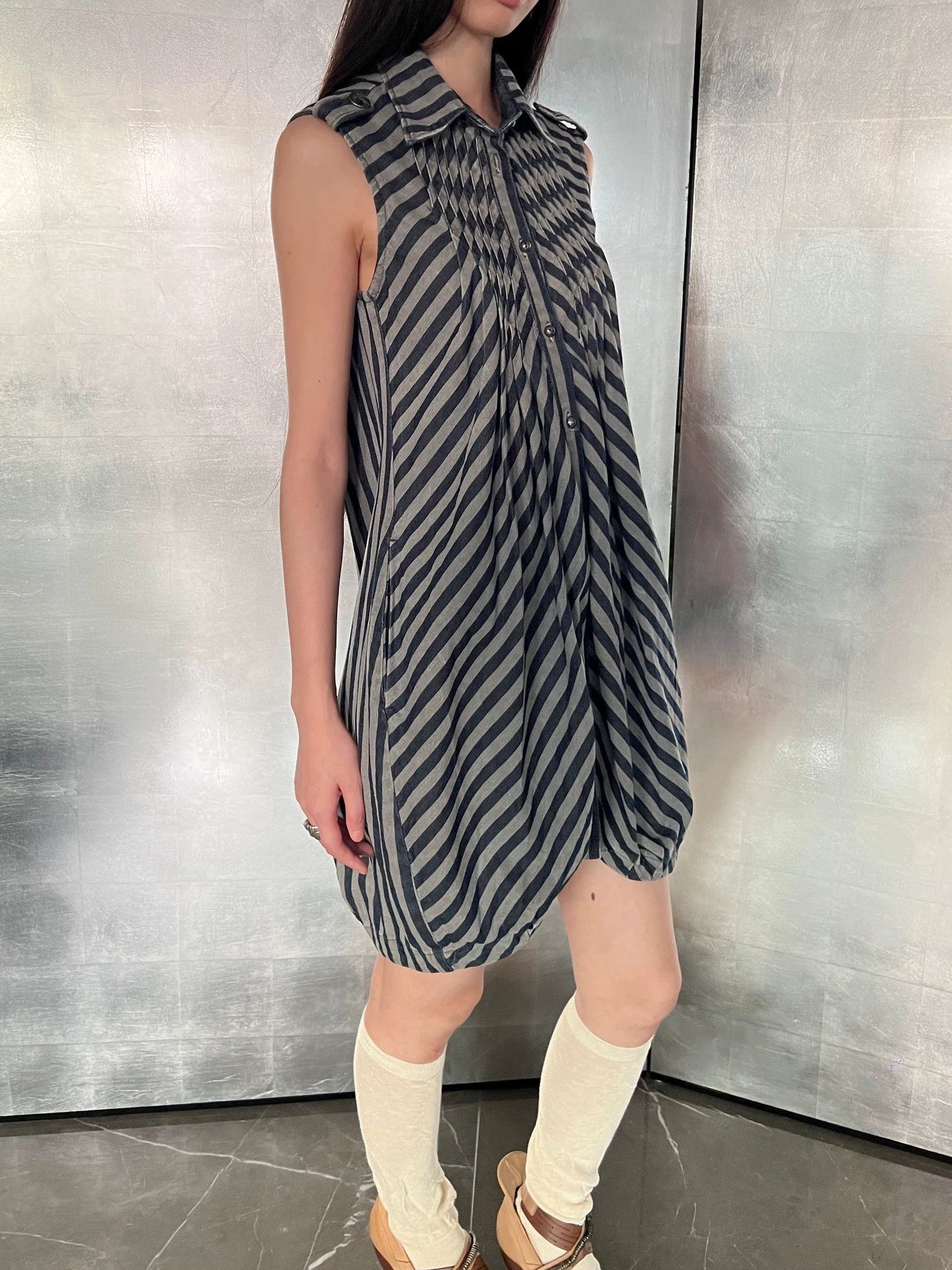 Vintage Vintage Italian Lapel Irregular Stripe Denim Dress XS Size XS / US 0-2 / IT 36-38 - 4 Thumbnail