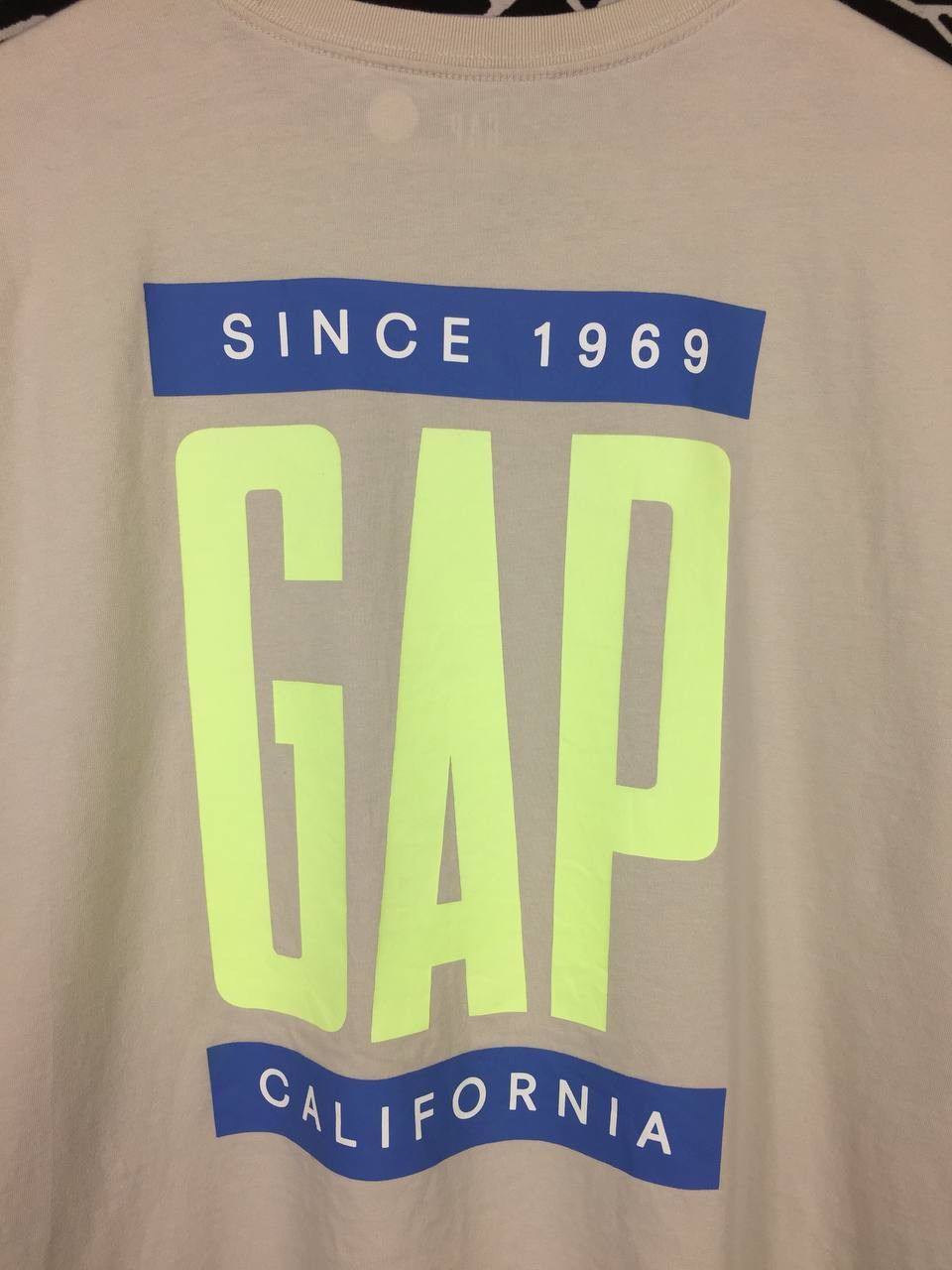 Gap × Vintage GAP California Big Logo Spell Out Tee Size US L / EU 52-54 / 3 - 3 Thumbnail