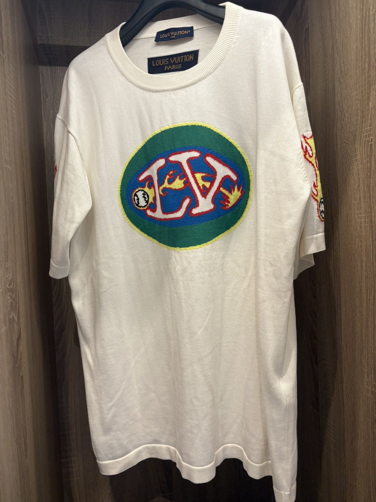 Louis Vuitton WHITE LV FIRE/BASEBALL CREWNECK Size US XXL / EU 58 / 5 - 1 Thumbnail