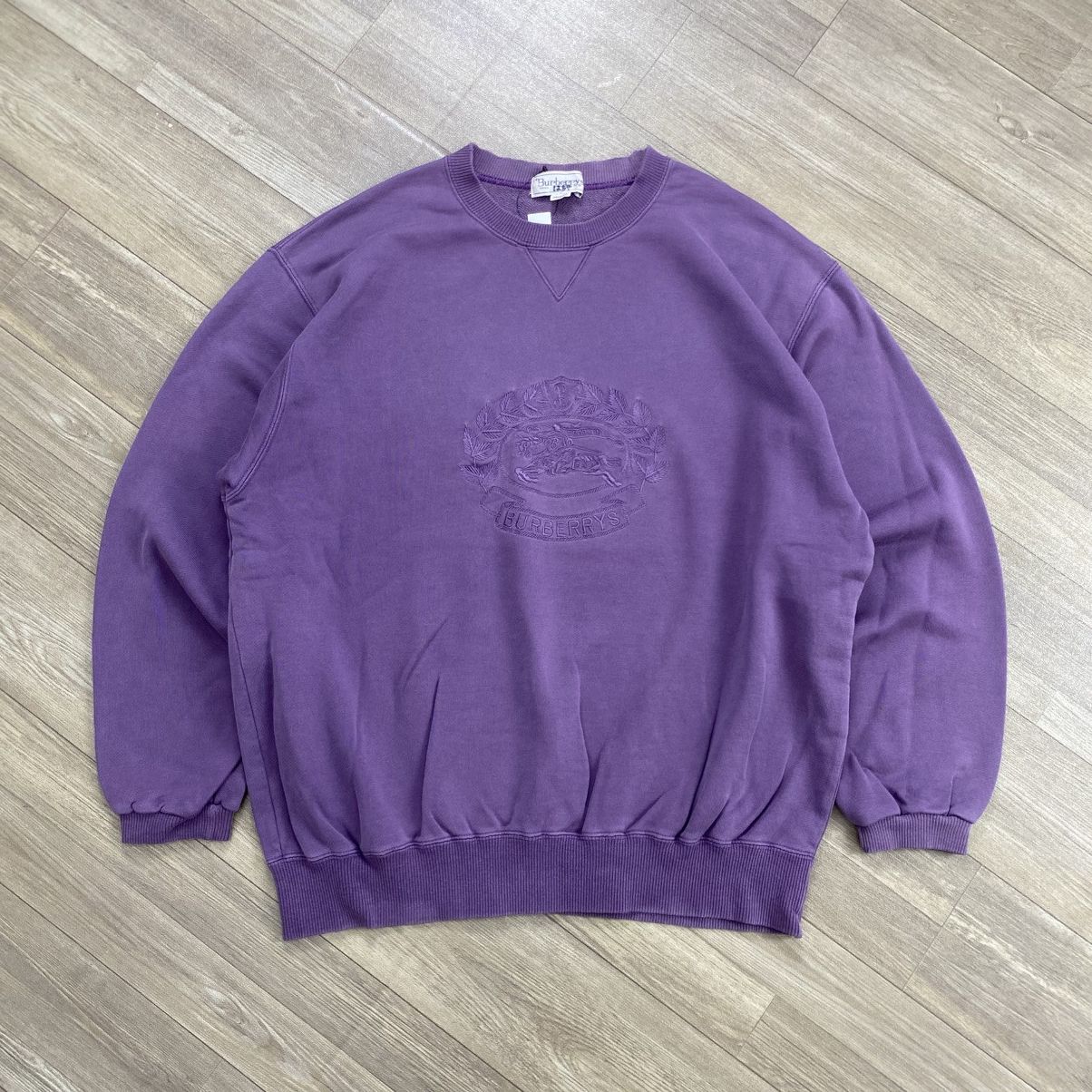 Burberry Vintage Burberry London Embrodiery Logo Sweatshirt Luxury Size US M / EU 48-50 / 2 - 1 Thumbnail