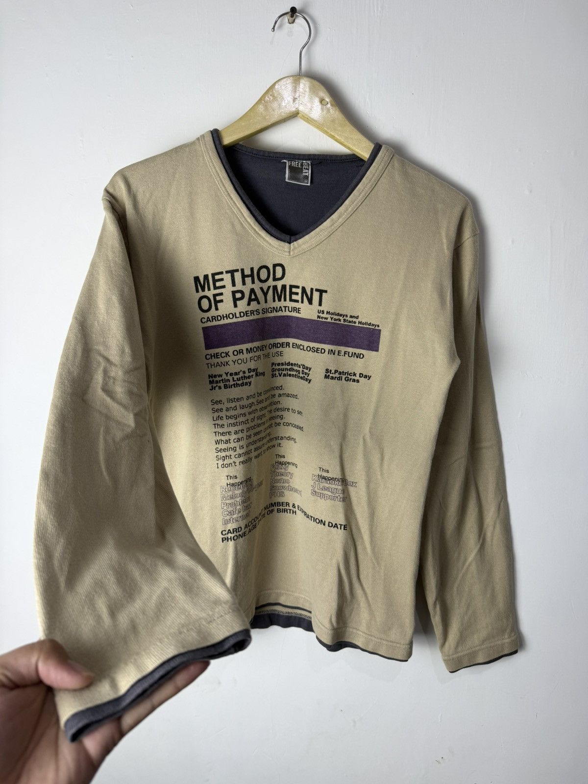 Hysteric Glamour Free beat poem v-neck style Size US M / EU 48-50 / 2 - 4 Thumbnail