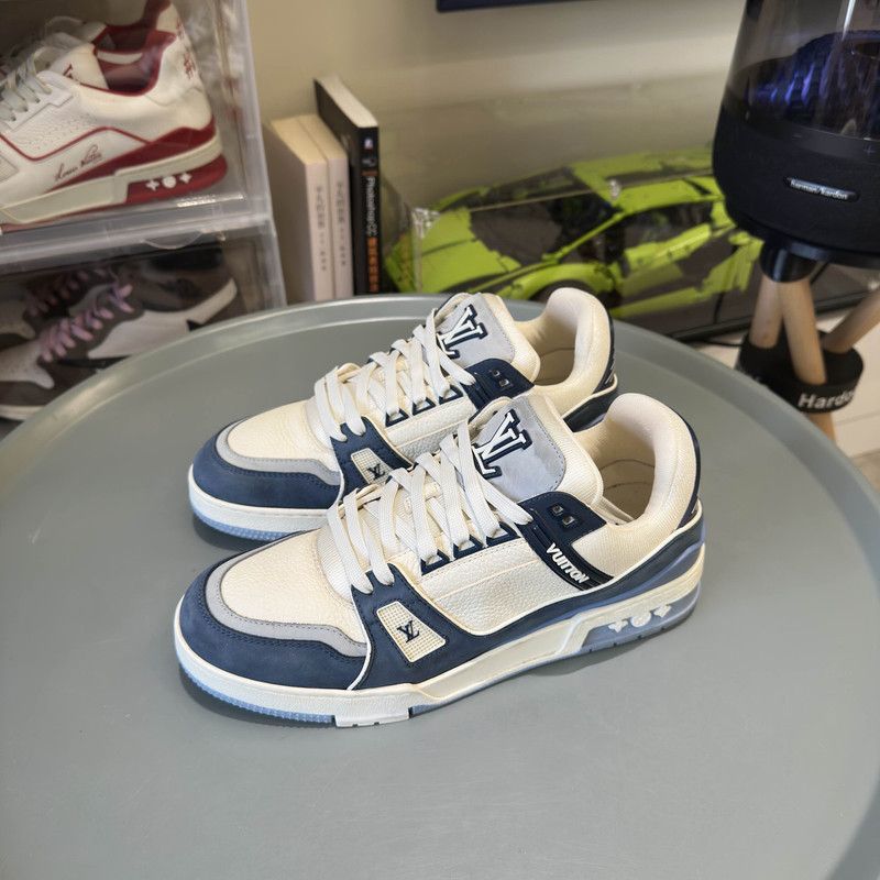 Louis Vuitton Louis Vuitton Blue and White Trainer Sneakers 0079 Size US 8 / EU 41 - 1 Thumbnail