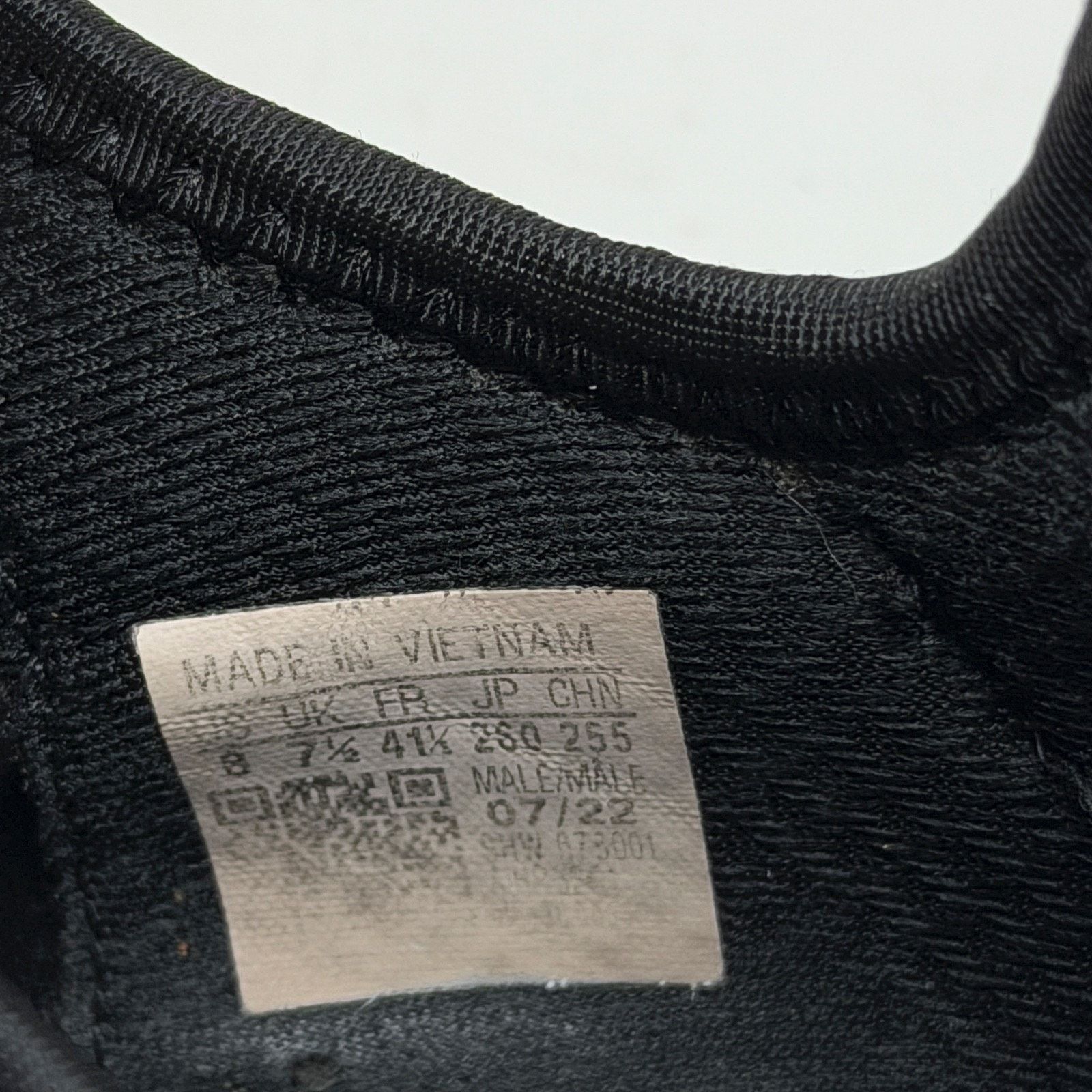 Adidas adidas Originals NMD_R1 V2 Running Shoes HP3251 Core Black 8 Size US 8 / EU 41 - 10 Thumbnail