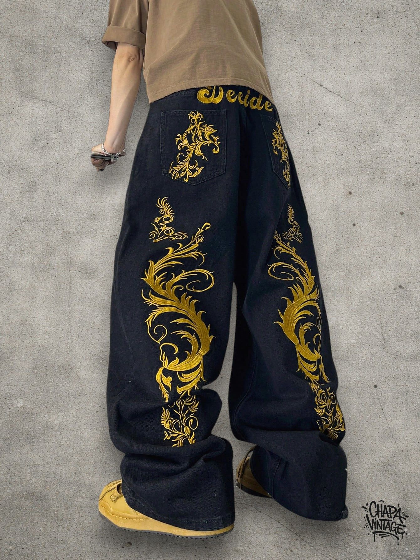 Japanese Brand Baggy chinese pathern jeans Size US 33 - 1 Thumbnail