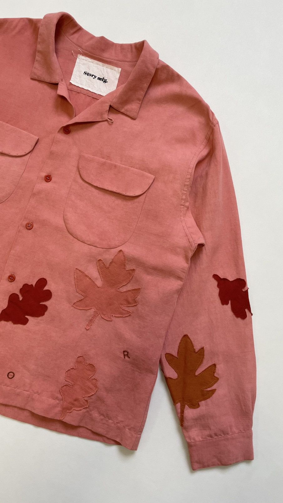 Story Mfg. Pink Linen ‘Leaf Patch Details’ Shirt Size US M / EU 48-50 / 2 - 7 Thumbnail