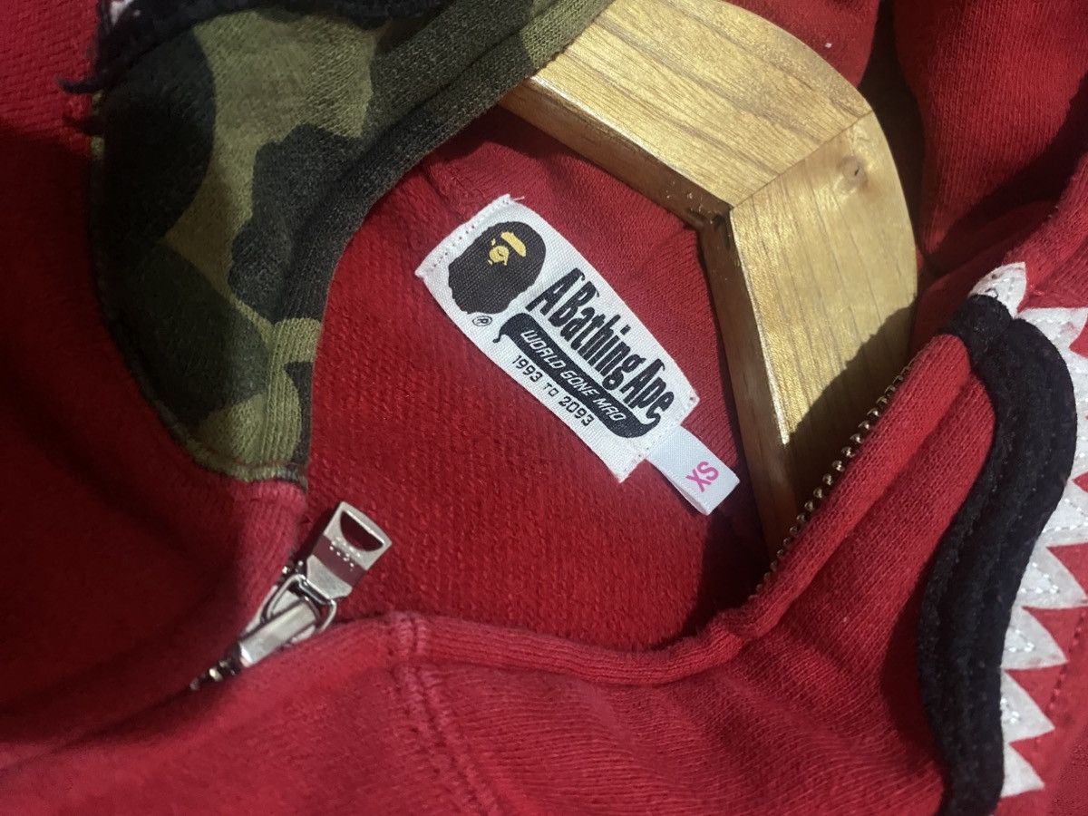 Bape Bape x Medicom toy Be@rbrick shark full zip hoodie Size XS / US 0-2 / IT 36-38 - 3 Thumbnail