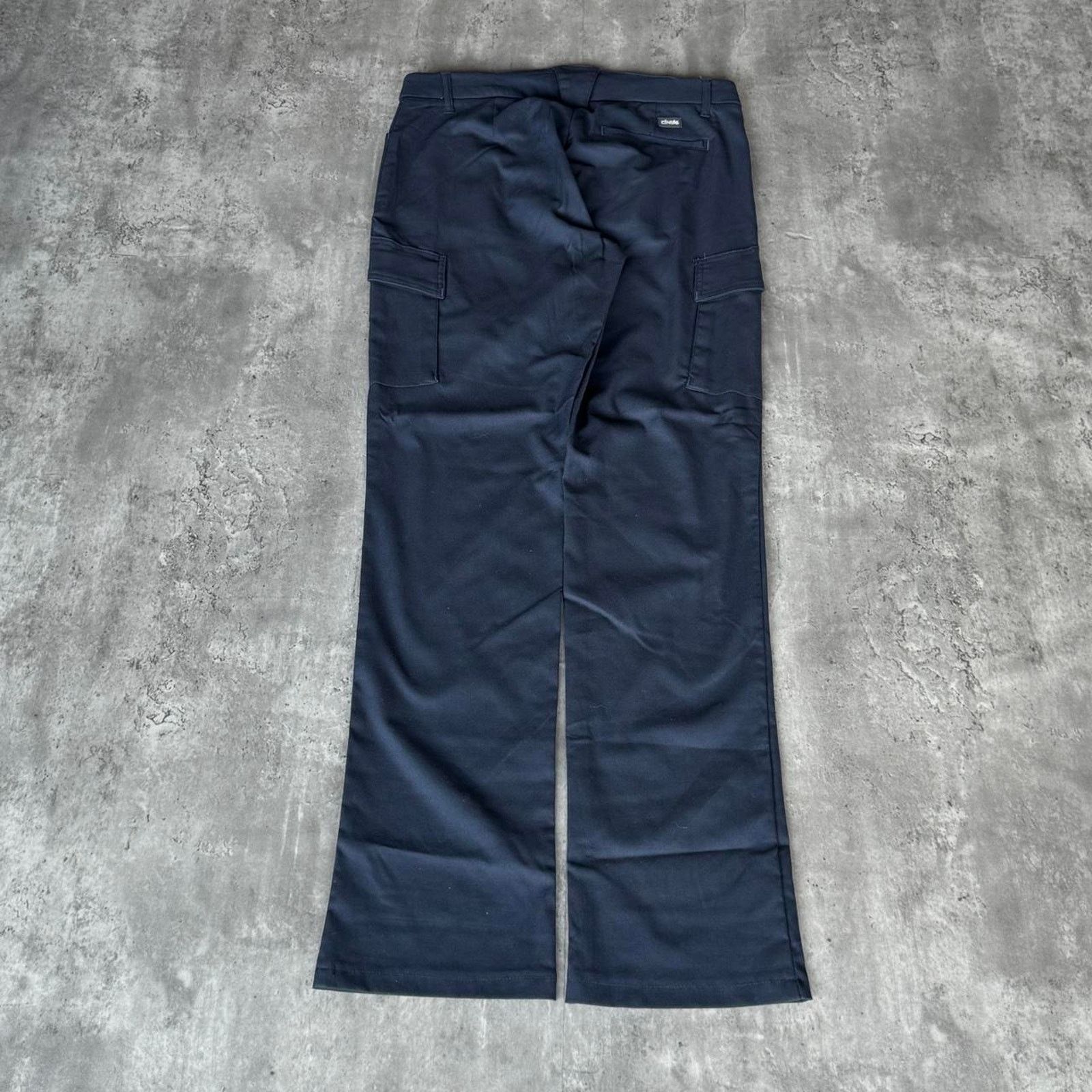 Carhartt × Cintas × Vintage Vintage Y2K Navy Blue Technical Cargo Skater Utility Pants Size US 35 - 2 Thumbnail