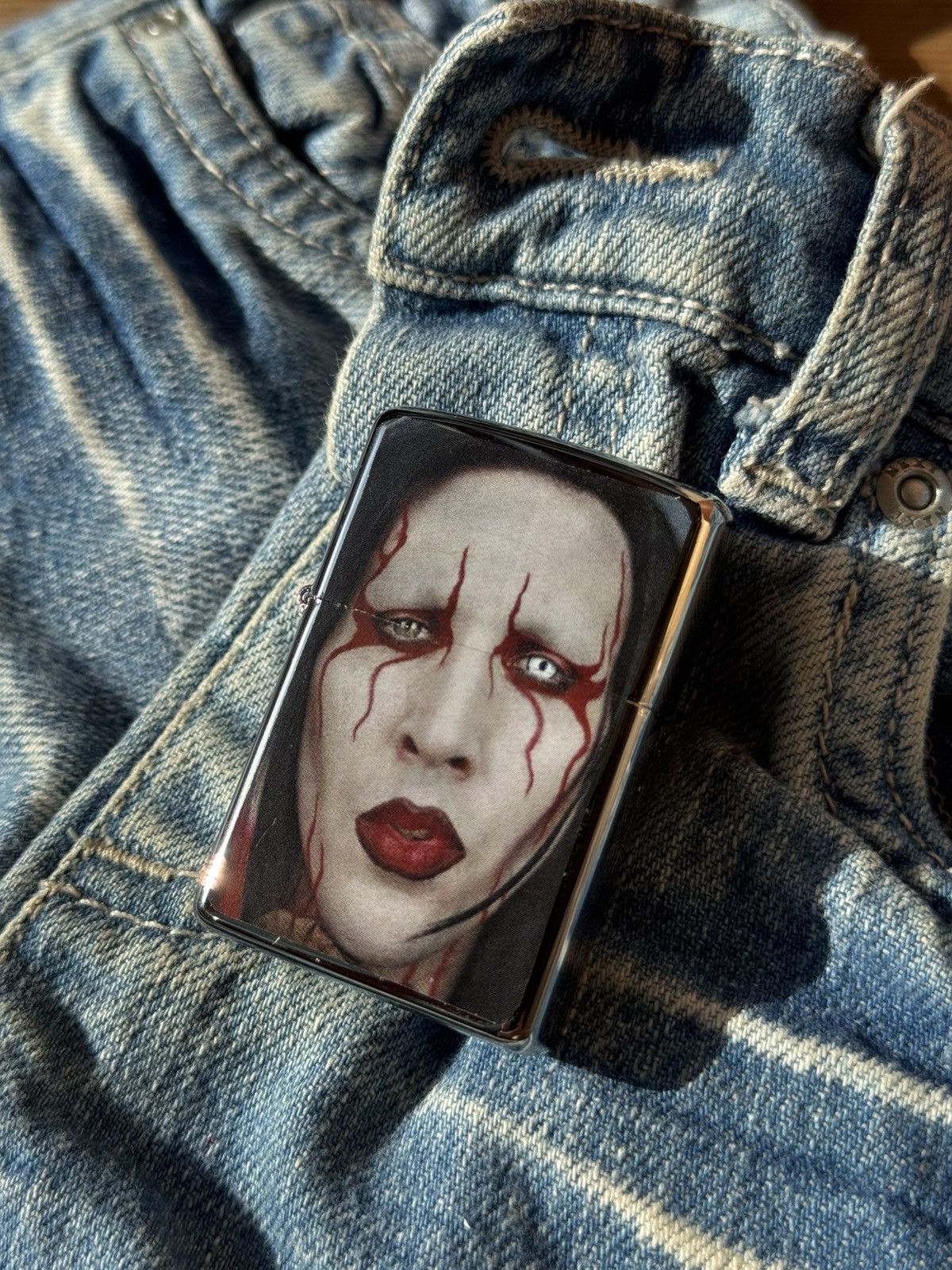 Marilyn Manson 🫨Marilyn Manson vintage two sides CIGAR LIGHTER Size ONE SIZE - 1 Thumbnail