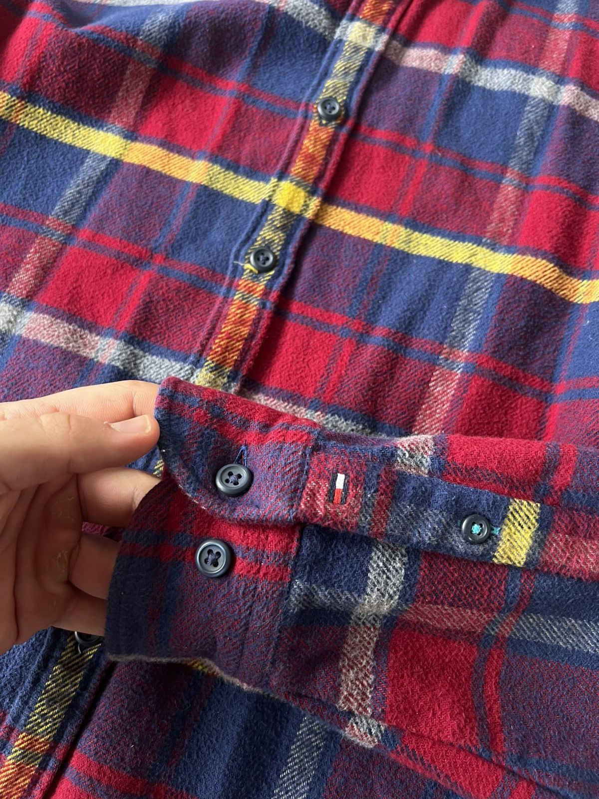 Tommy Hilfiger ‼️Tommy Hilfiger Flanel Teddy Type Sleeve Logo Shirt‼️ Size US XL / EU 56 / 4 - 5 Thumbnail