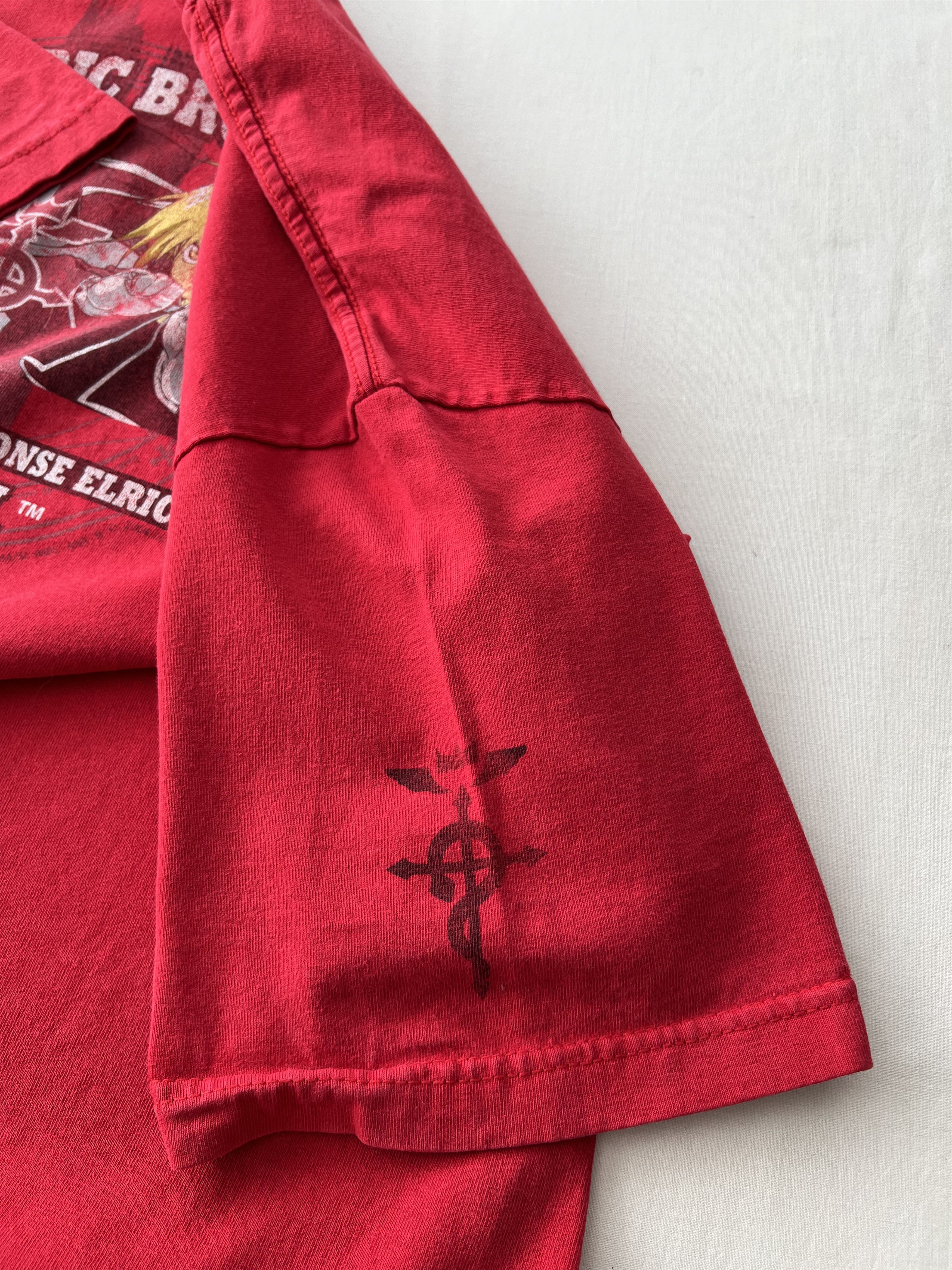Anime Vintage 2004 Fullmetal Alchemist Anime Manga Red T-shirt Size US XL / EU 56 / 4 - 9 Thumbnail