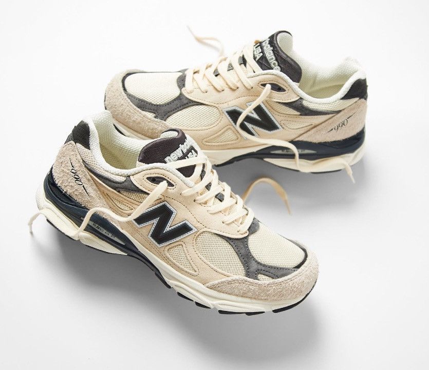 New Balance New Balance 990v3 Made in Usa Teddy Santis Moonbeam Size US 10.5 / EU 43-44 - 1 Thumbnail